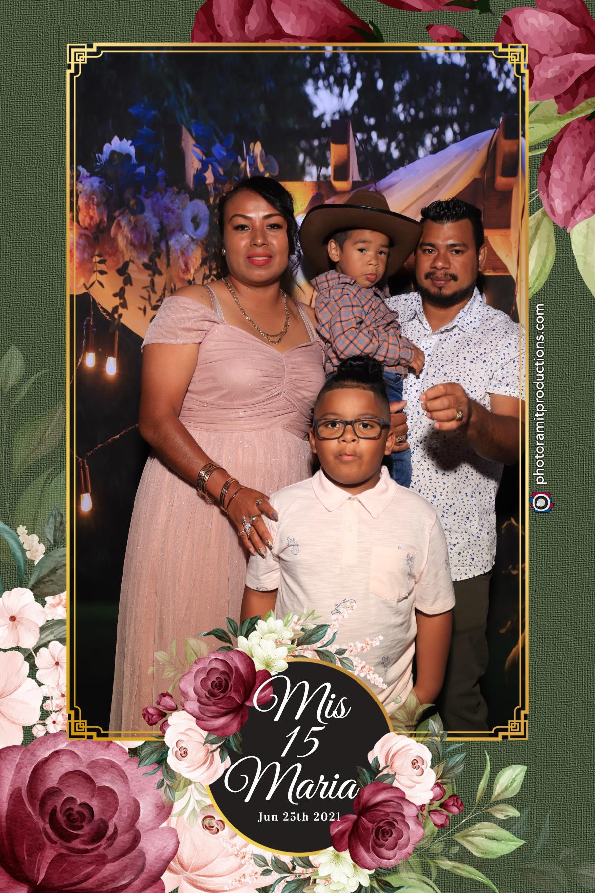 Maria Quinceanera 25 JUN 2021 | View more photos from the event at gallery.photoramitproductions.com/u/PhotoRAMITProductions/Maria-Quinceanera-25-JUN-2021