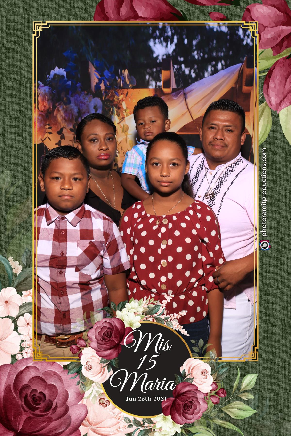 Maria Quinceanera 25 JUN 2021 | View more photos from the event at gallery.photoramitproductions.com/u/PhotoRAMITProductions/Maria-Quinceanera-25-JUN-2021