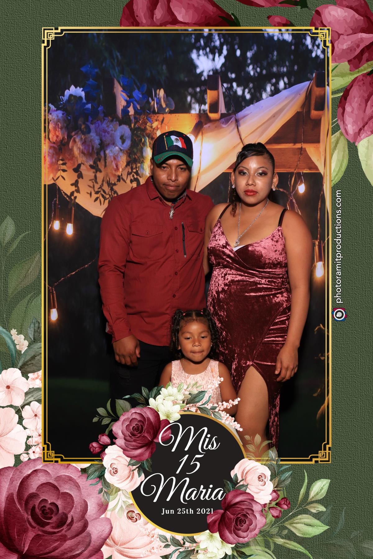 Maria Quinceanera 25 JUN 2021 | View more photos from the event at gallery.photoramitproductions.com/u/PhotoRAMITProductions/Maria-Quinceanera-25-JUN-2021