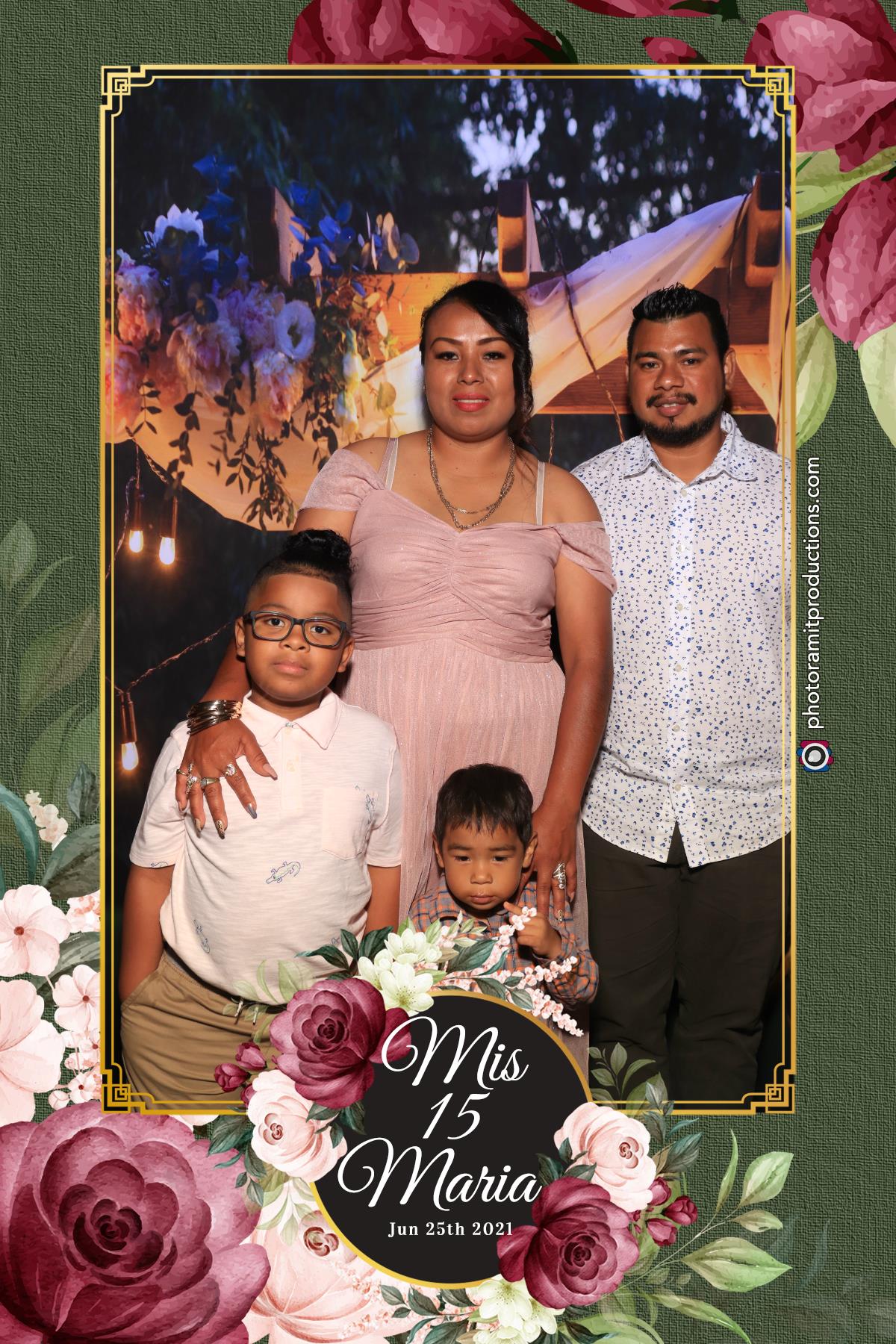 Maria Quinceanera 25 JUN 2021 | View more photos from the event at gallery.photoramitproductions.com/u/PhotoRAMITProductions/Maria-Quinceanera-25-JUN-2021