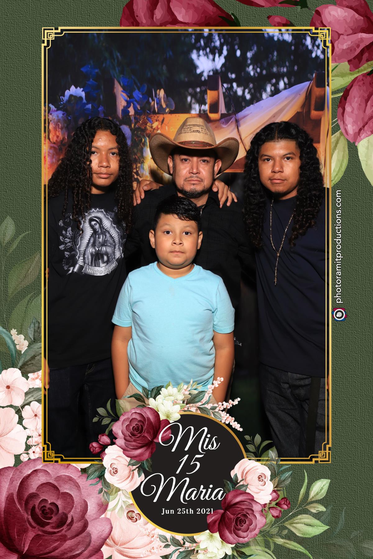 Maria Quinceanera 25 JUN 2021 | View more photos from the event at gallery.photoramitproductions.com/u/PhotoRAMITProductions/Maria-Quinceanera-25-JUN-2021