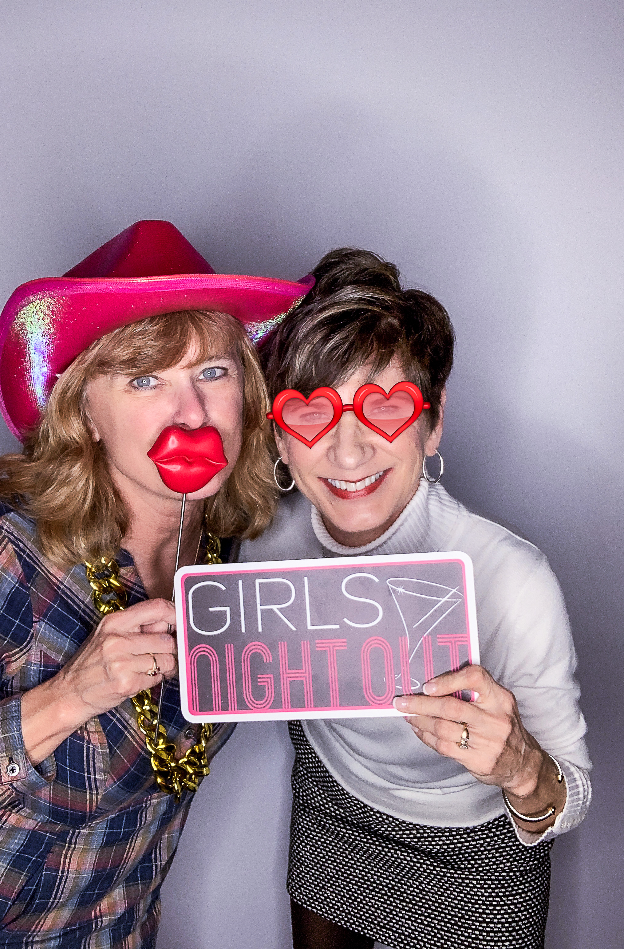 GALENTINE'S GNO | View more photos from the event at gallery.photoramitproductions.com/u/PhotoRAMITProductions/GALENTINES-GNO