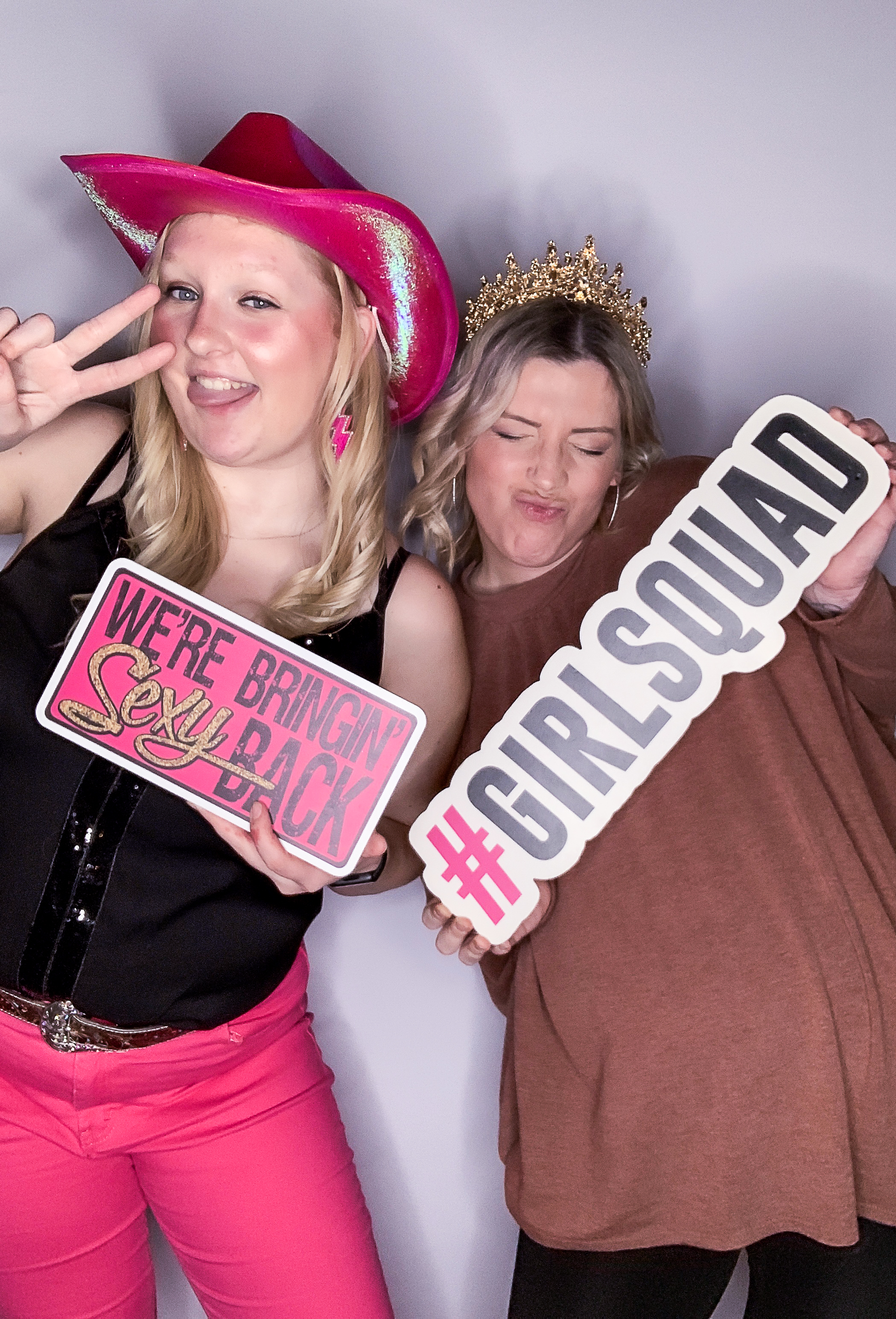 GALENTINE'S GNO | View more photos from the event at gallery.photoramitproductions.com/u/PhotoRAMITProductions/GALENTINES-GNO