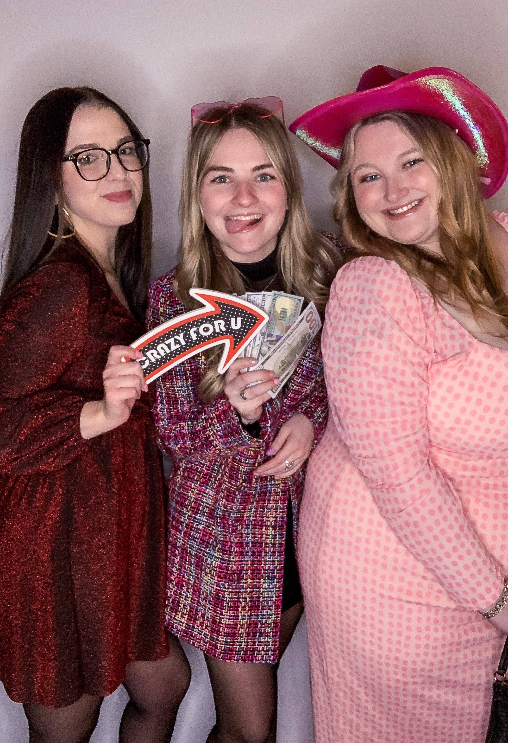 GALENTINE'S GNO | View more photos from the event at gallery.photoramitproductions.com/u/PhotoRAMITProductions/GALENTINES-GNO