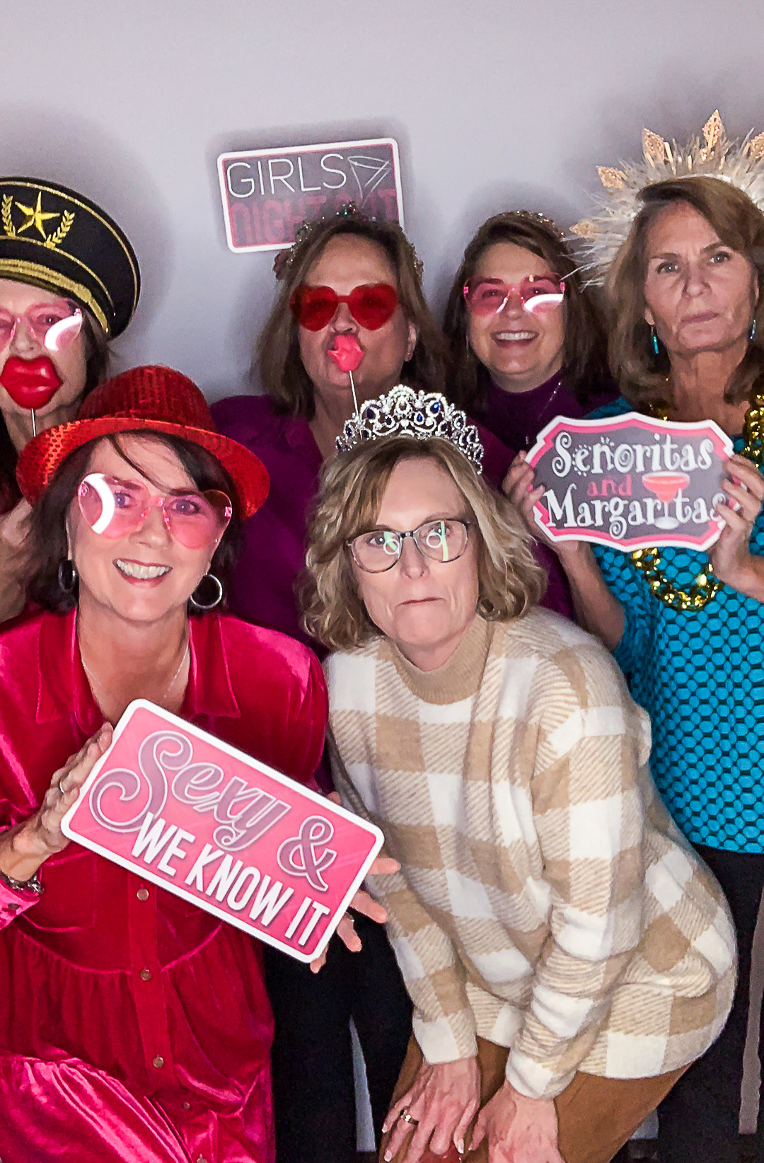 GALENTINE'S GNO | View more photos from the event at gallery.photoramitproductions.com/u/PhotoRAMITProductions/GALENTINES-GNO