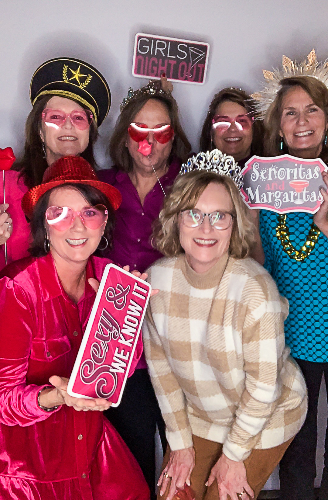 GALENTINE'S GNO | View more photos from the event at gallery.photoramitproductions.com/u/PhotoRAMITProductions/GALENTINES-GNO