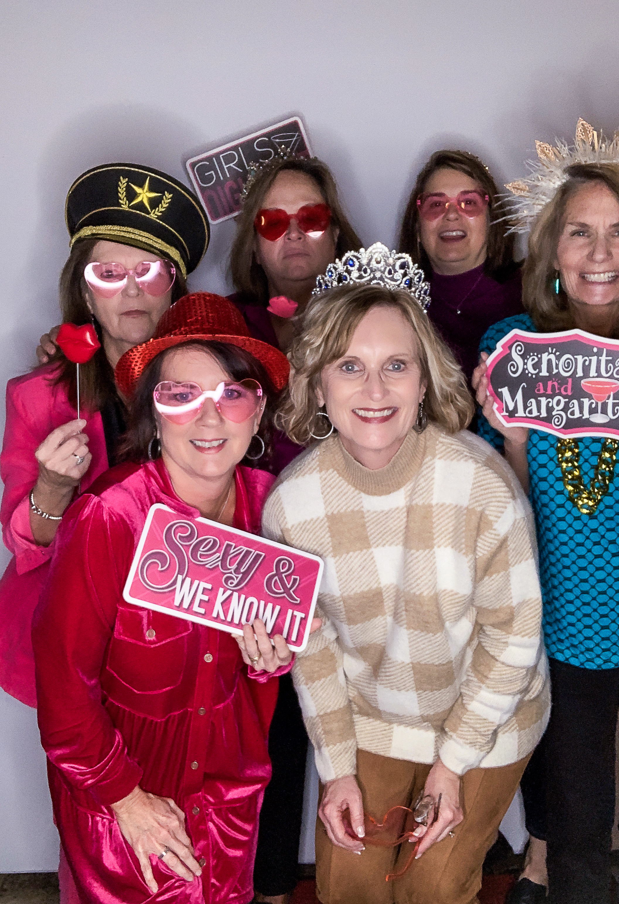 GALENTINE'S GNO | View more photos from the event at gallery.photoramitproductions.com/u/PhotoRAMITProductions/GALENTINES-GNO