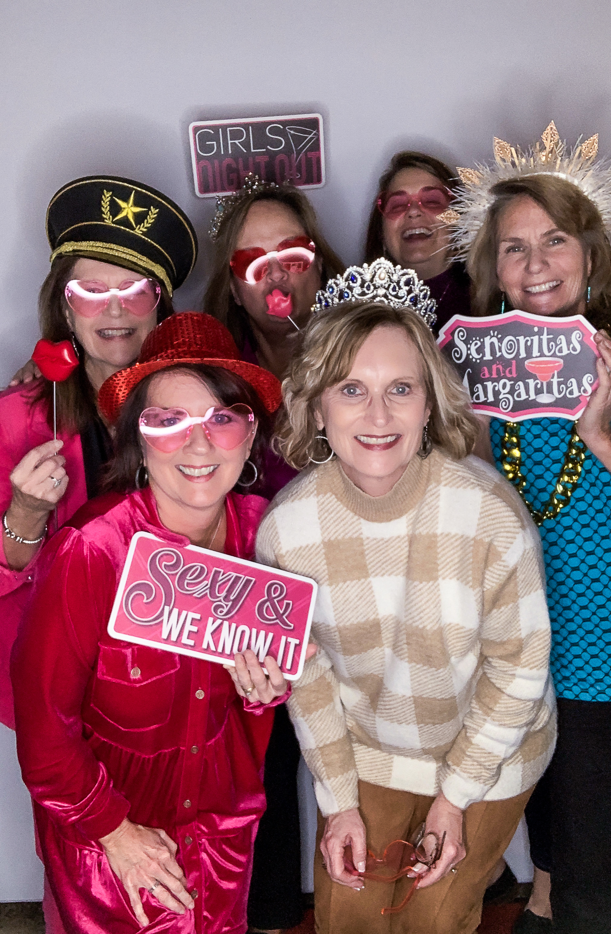 GALENTINE'S GNO | View more photos from the event at gallery.photoramitproductions.com/u/PhotoRAMITProductions/GALENTINES-GNO