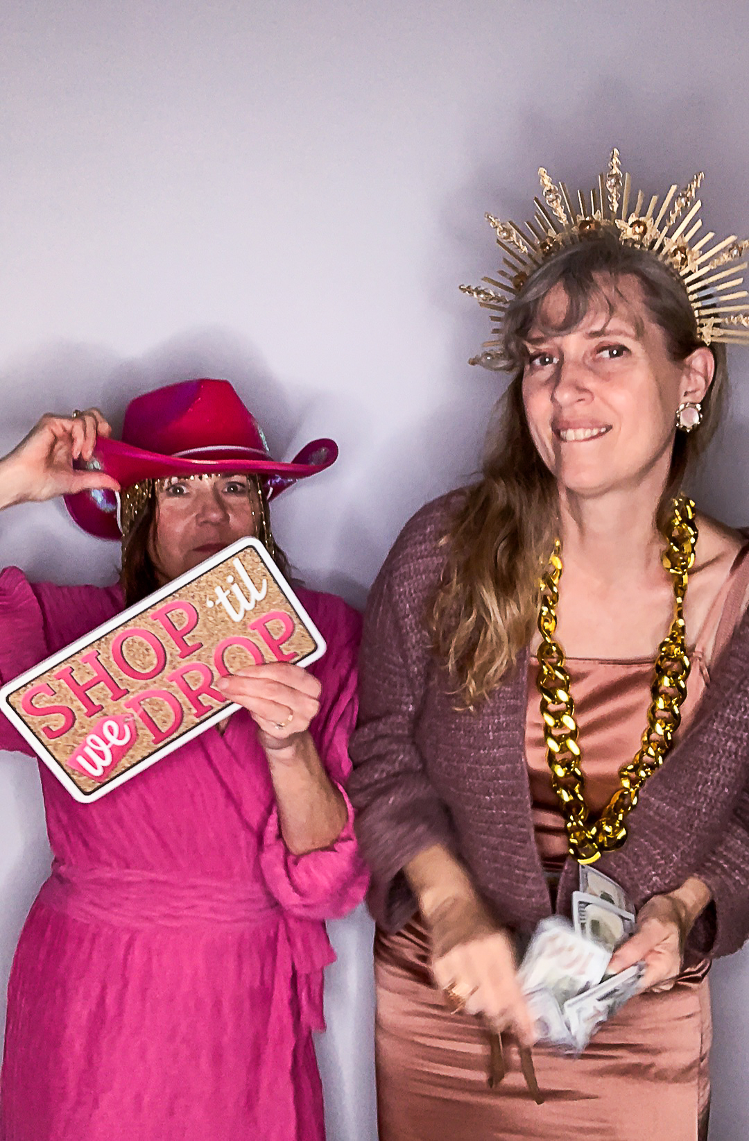GALENTINE'S GNO | View more photos from the event at gallery.photoramitproductions.com/u/PhotoRAMITProductions/GALENTINES-GNO