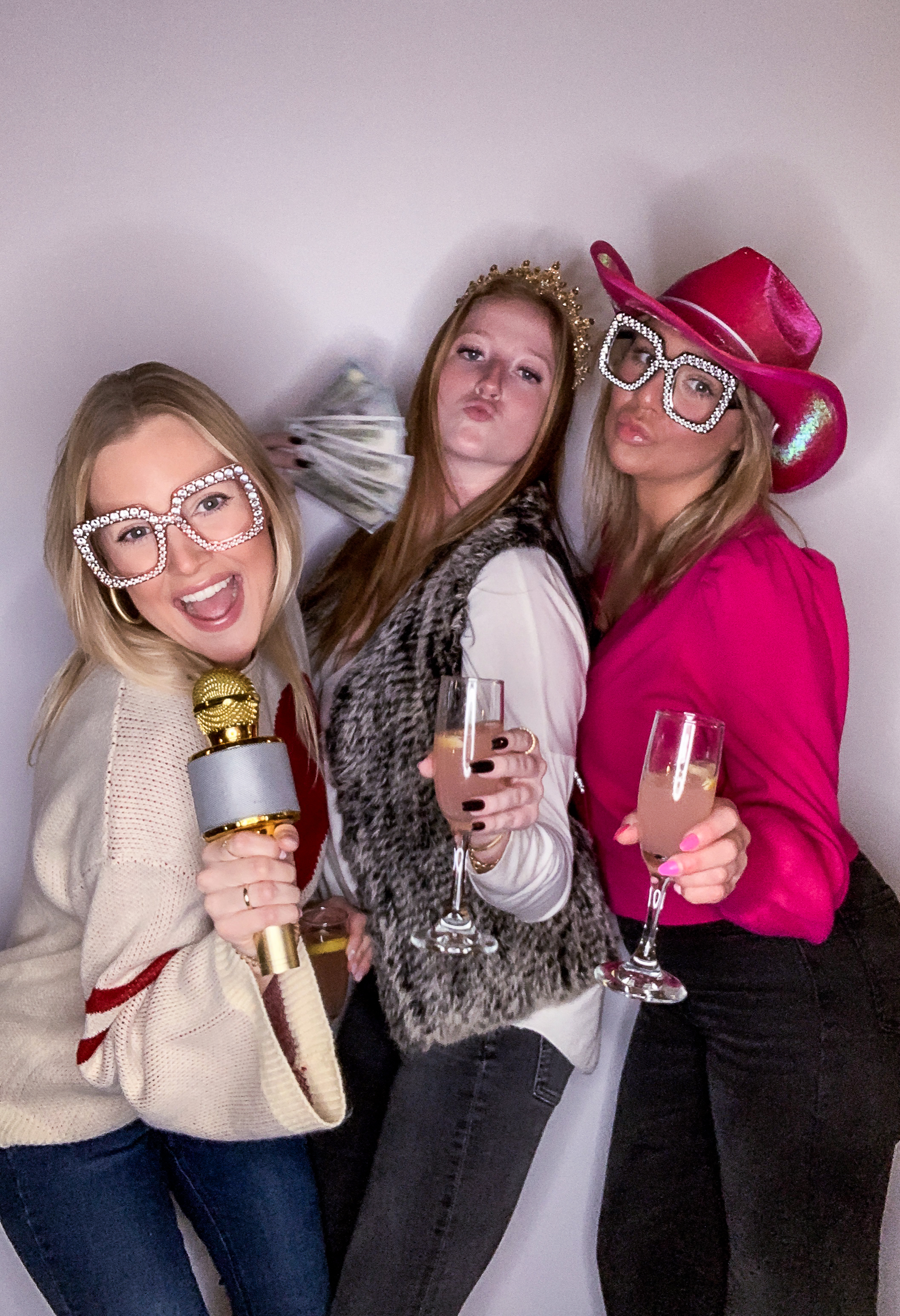 GALENTINE'S GNO | View more photos from the event at gallery.photoramitproductions.com/u/PhotoRAMITProductions/GALENTINES-GNO