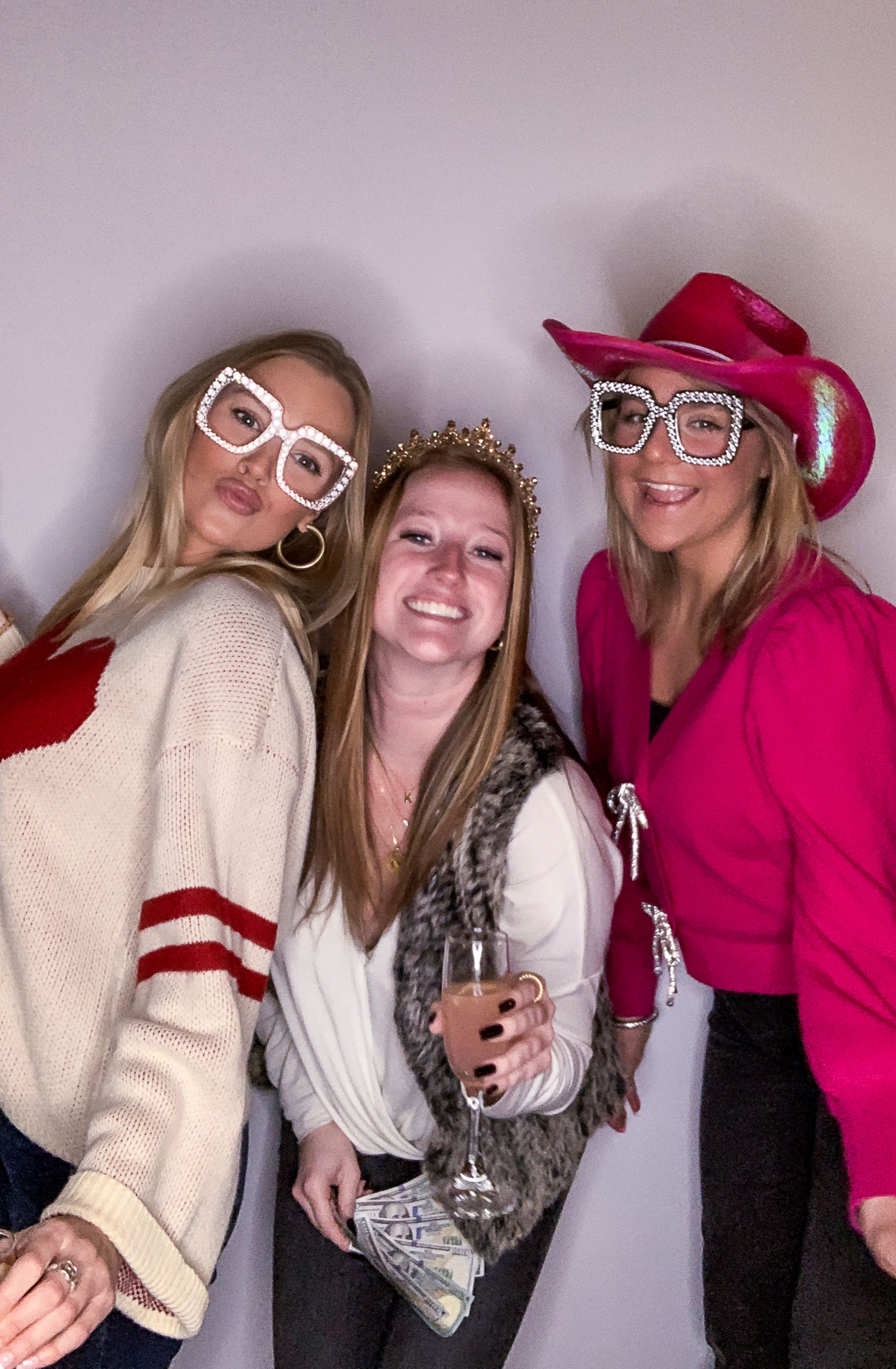 GALENTINE'S GNO | View more photos from the event at gallery.photoramitproductions.com/u/PhotoRAMITProductions/GALENTINES-GNO