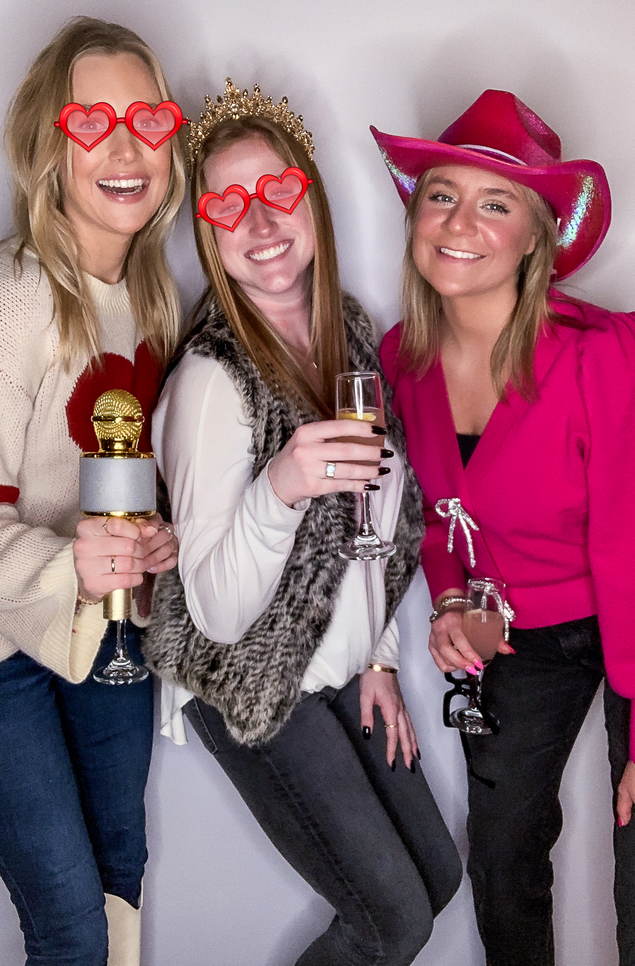 GALENTINE'S GNO | View more photos from the event at gallery.photoramitproductions.com/u/PhotoRAMITProductions/GALENTINES-GNO