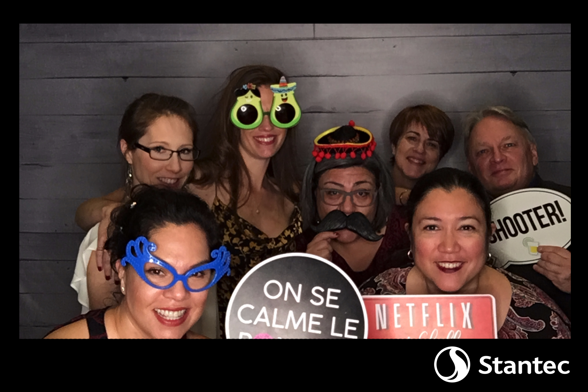 Party de Noël - Stantec | View more photos from the event at album.pbooth.red/u/Photobooth-RED/Party-de-Noël-Stantec