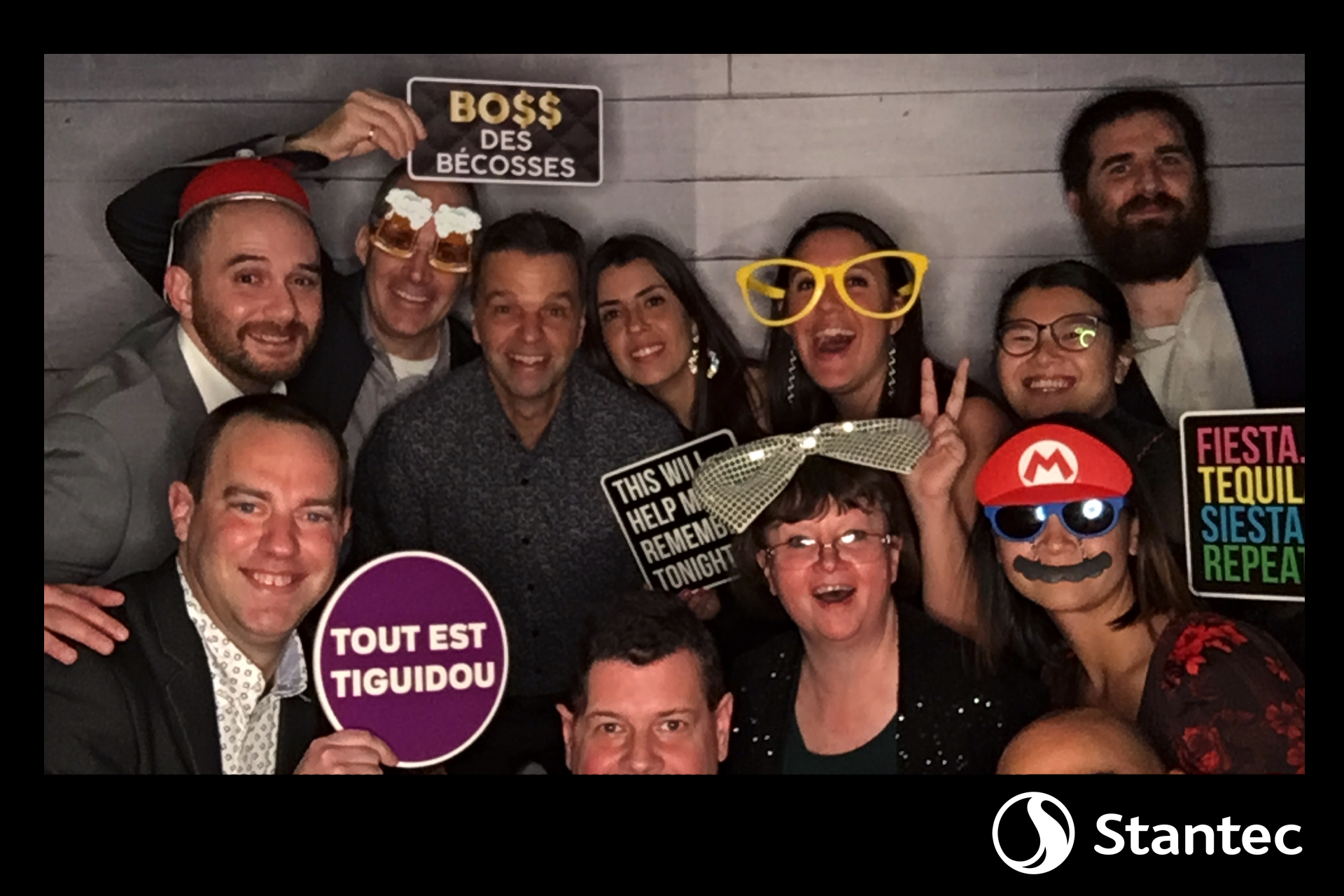 Party de Noël - Stantec | View more photos from the event at album.pbooth.red/u/Photobooth-RED/Party-de-Noël-Stantec