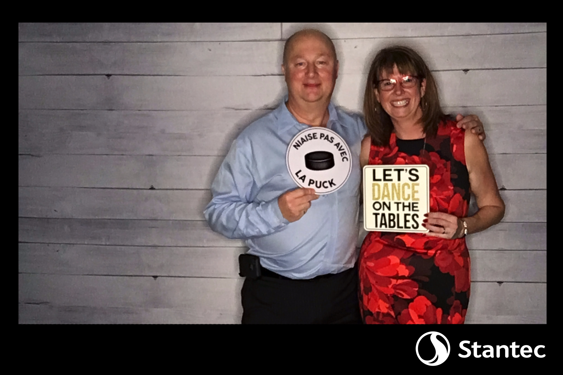 Party de Noël - Stantec | View more photos from the event at album.pbooth.red/u/Photobooth-RED/Party-de-Noël-Stantec