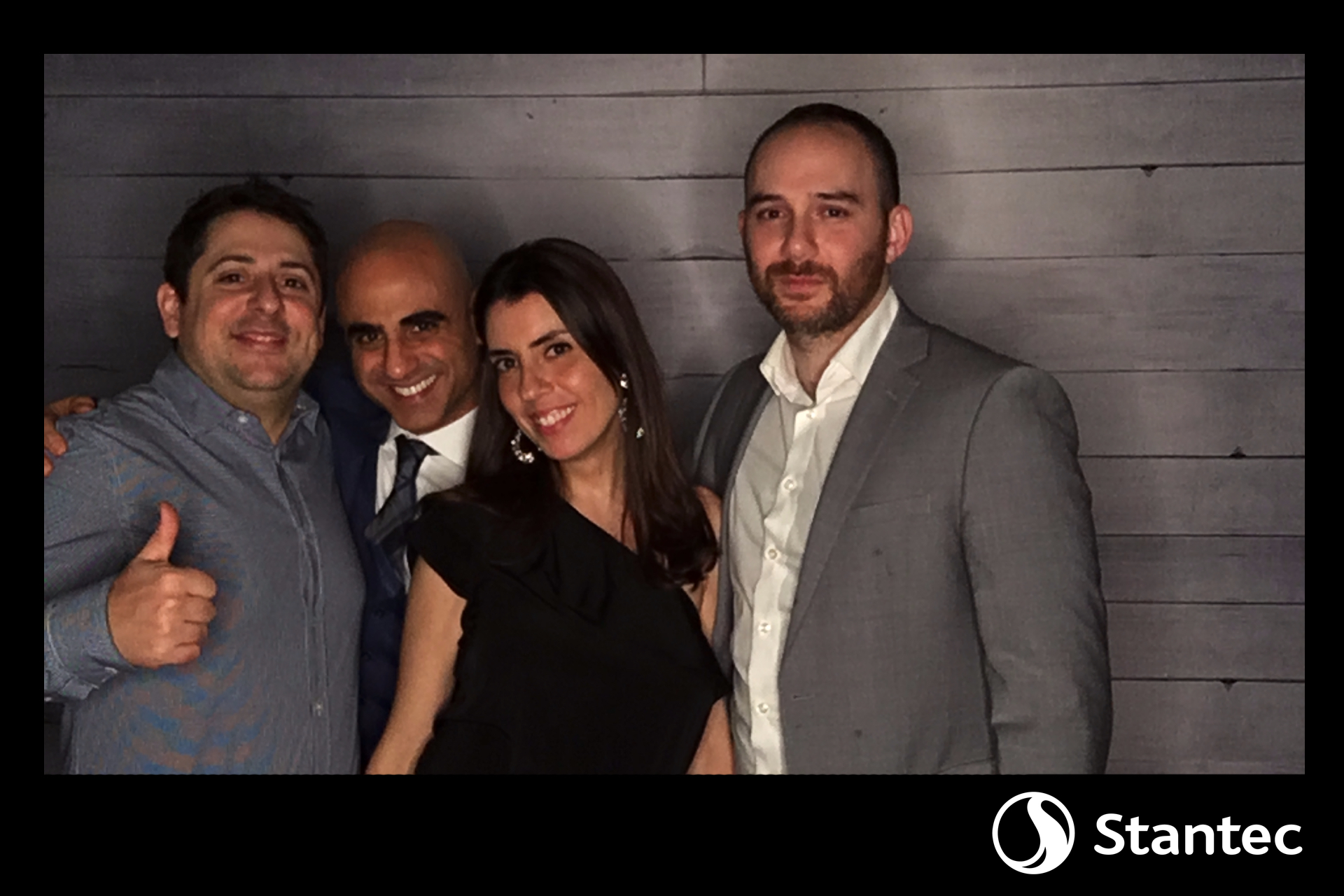 Party de Noël - Stantec | View more photos from the event at album.pbooth.red/u/Photobooth-RED/Party-de-Noël-Stantec