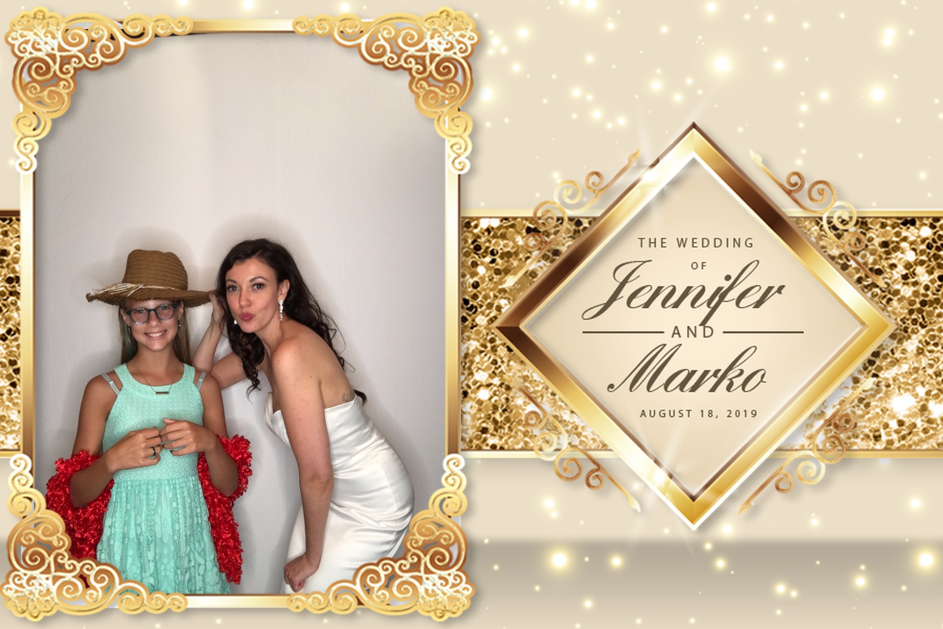 Wedding of Jennifer and Marko | View more photos from the event at album.pbooth.red/u/Photobooth-RED/Wedding-of-Jennifer-and-Marko