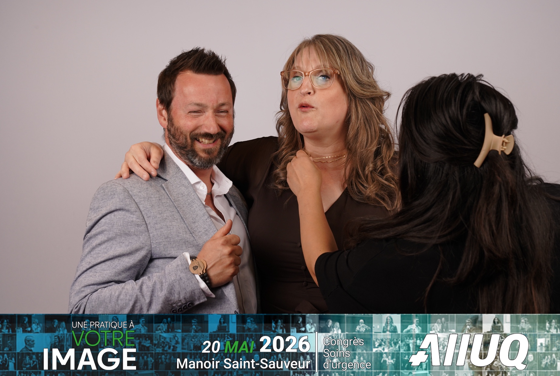AIIUQ | View more photos from the event at album.pbooth.red/u/Photobooth-RED/AIIUQ