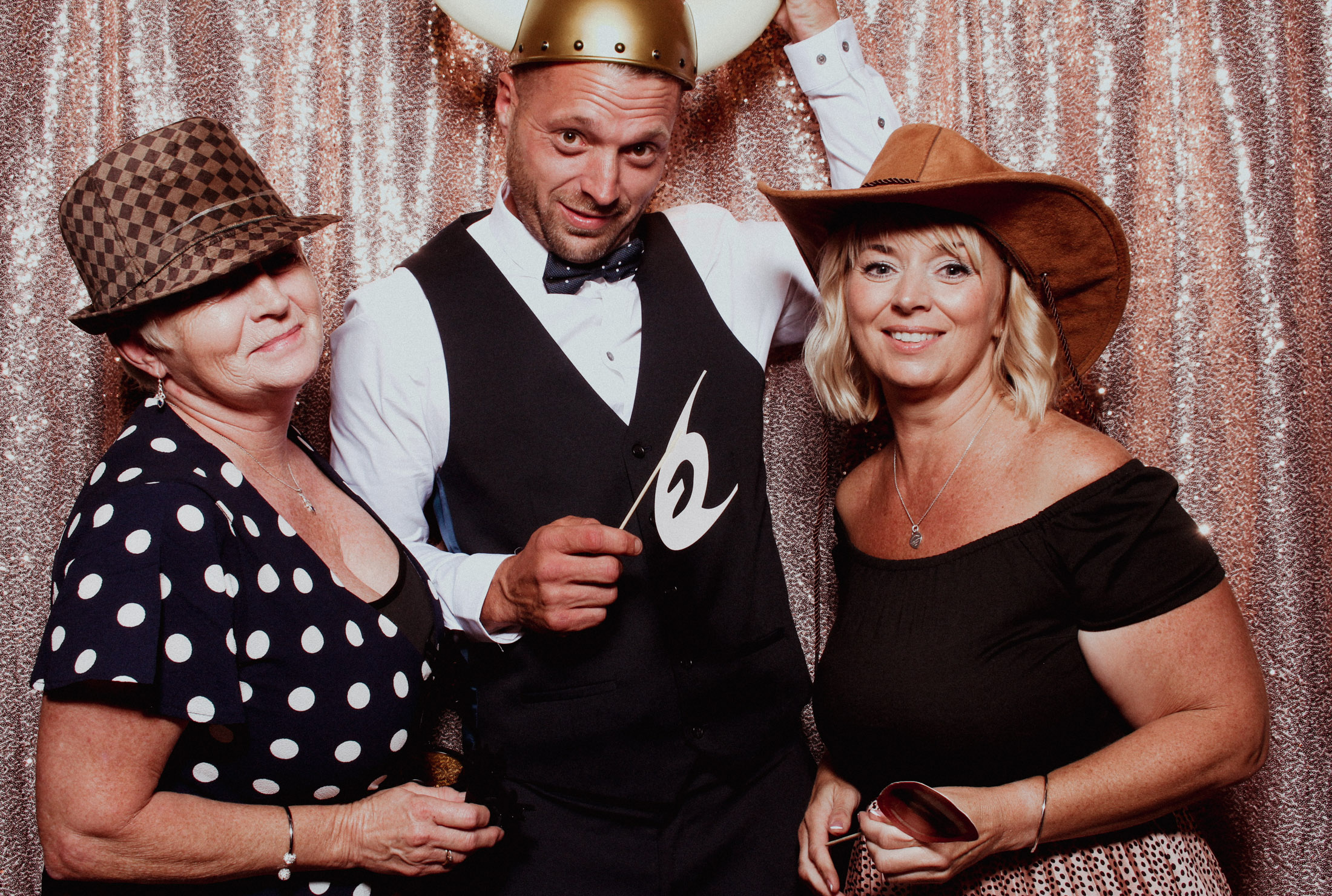 Chloe & Dan's Wedding | View more photos from the event at gallery.picturematic.co/u/Picturematic/Chloe-Dans-Wedding