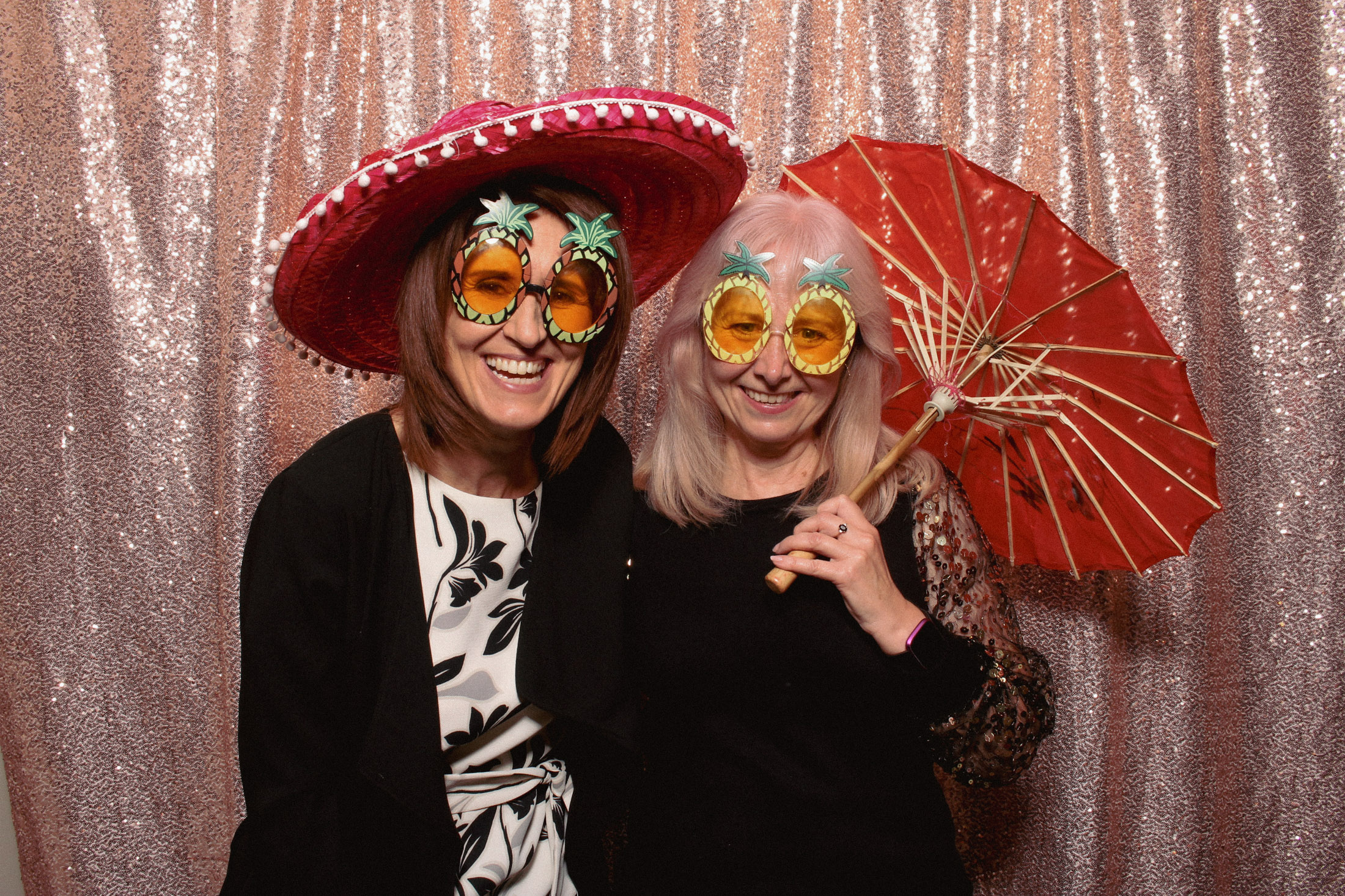 Nadine's 60th | View more photos from the event at gallery.picturematic.co/u/Picturematic/Nadines-60th