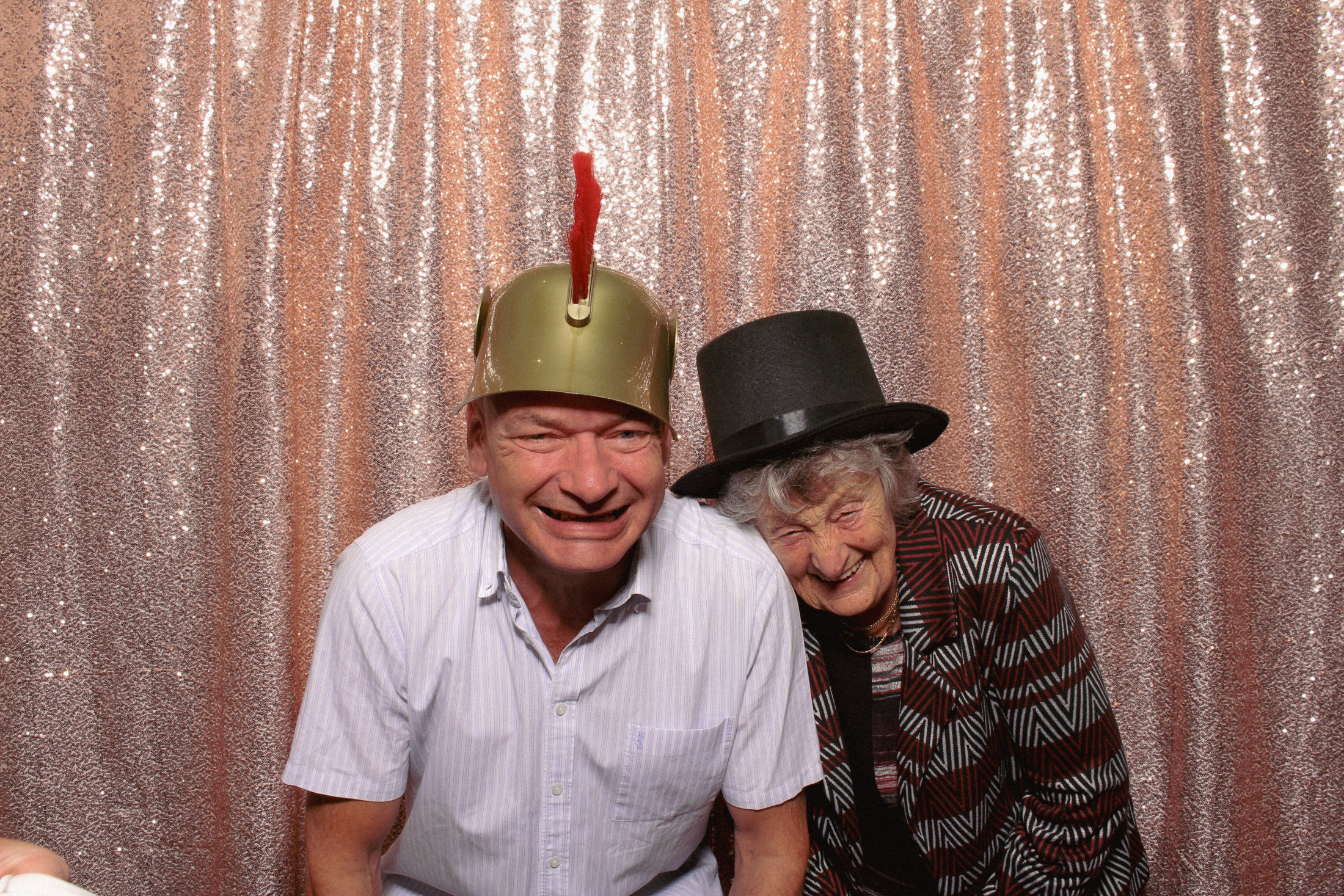 Nadine's 60th | View more photos from the event at gallery.picturematic.co/u/Picturematic/Nadines-60th