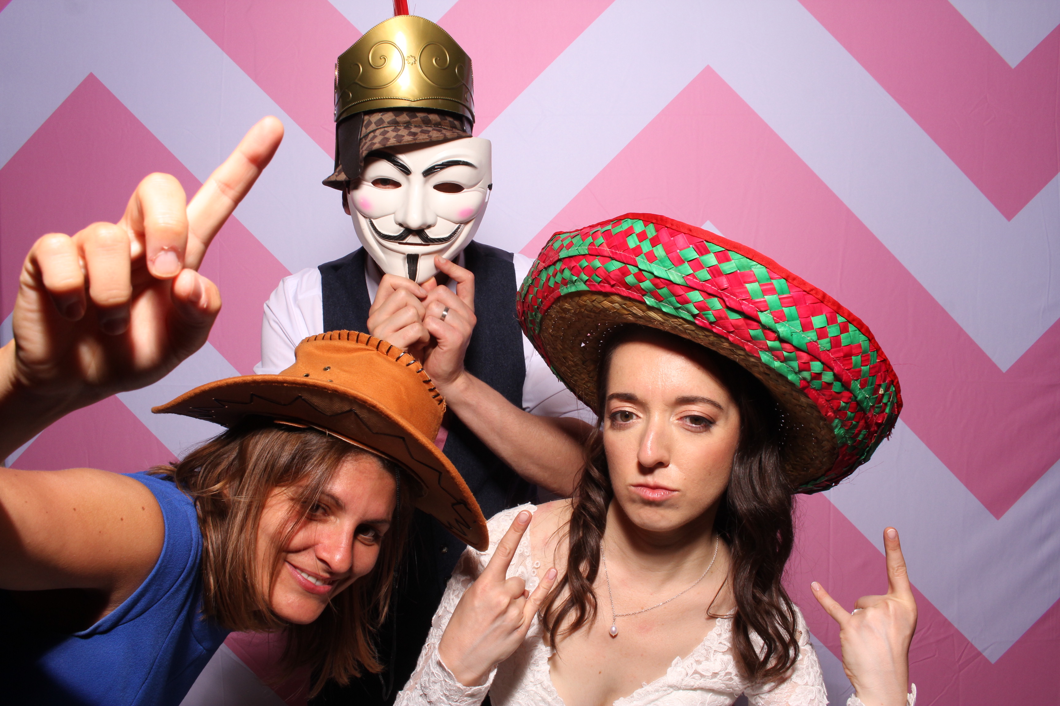 Natasha & Rob's Wedding | View more photos from the event at gallery.picturematic.co/u/Picturematic/Natasha-Robs-Wedding