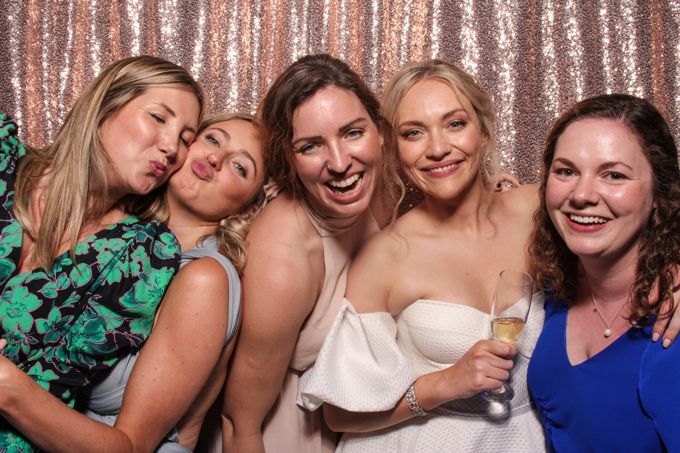 Georgia & Liam's Wedding | View more photos from the event at gallery.picturematic.co/u/Picturematic/Georgia-Liams-Wedding