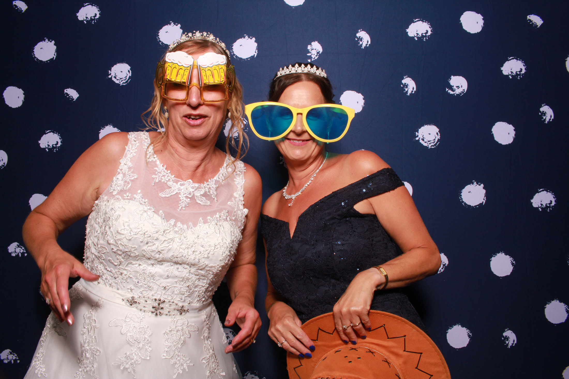 Tina & Simon's Wedding | View more photos from the event at gallery.picturematic.co/u/Picturematic/Tina-Simons-Wedding