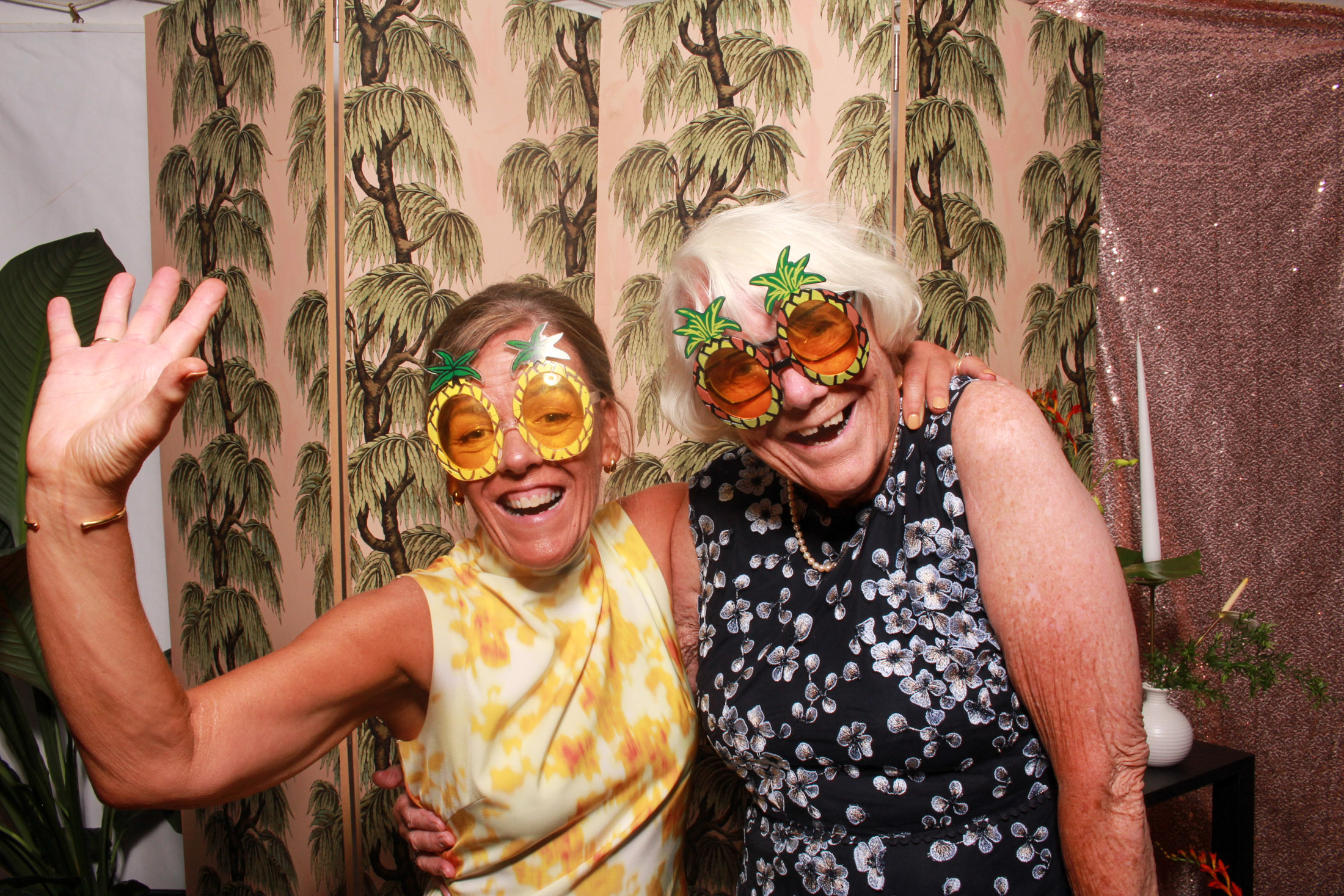 Tom & Becca's Wedding | View more photos from the event at gallery.picturematic.co/u/Picturematic/Tom-Beccas-Wedding