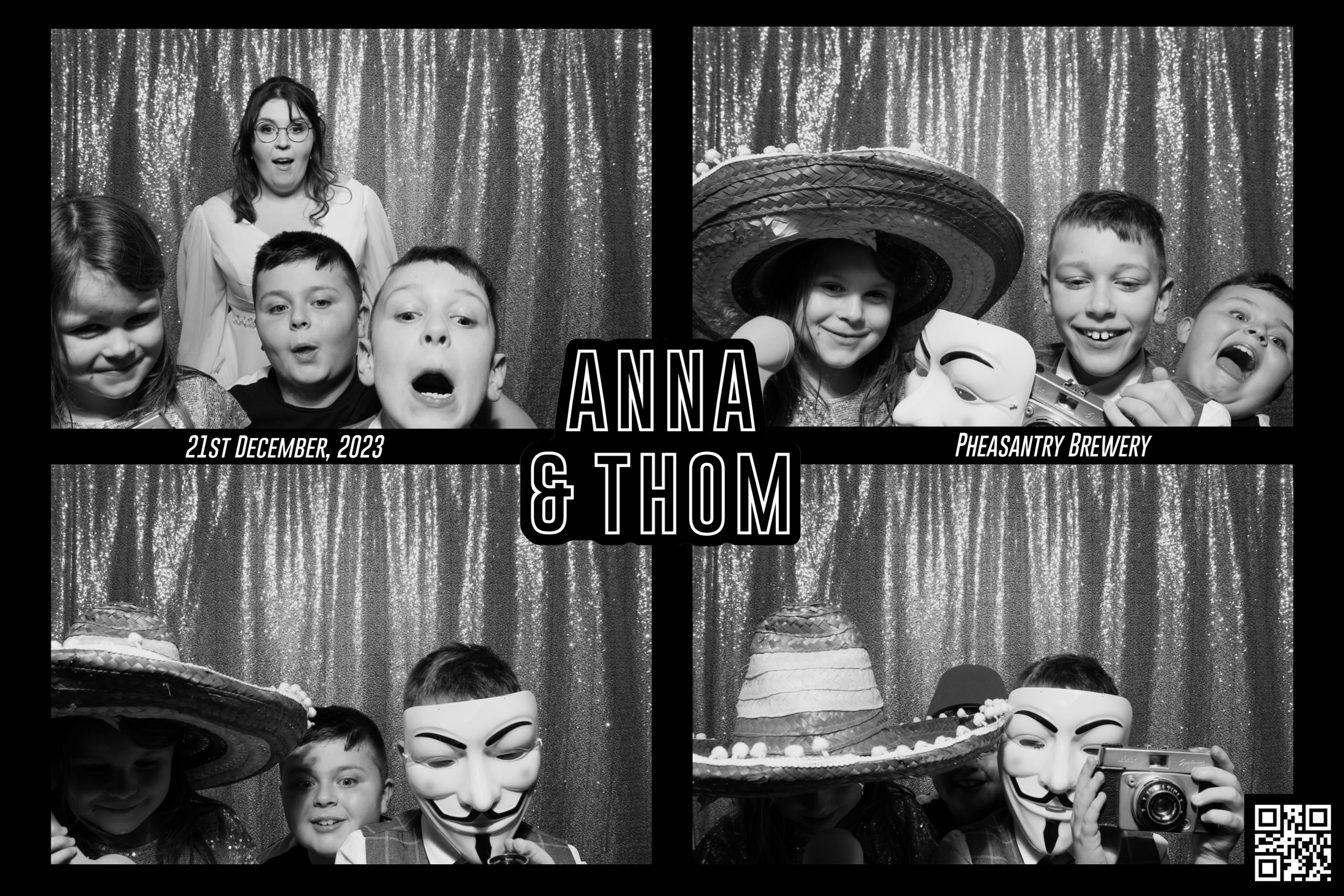 Anna & Thom's Wedding | View more photos from the event at gallery.picturematic.co/u/Picturematic/Anna-Thoms-Wedding