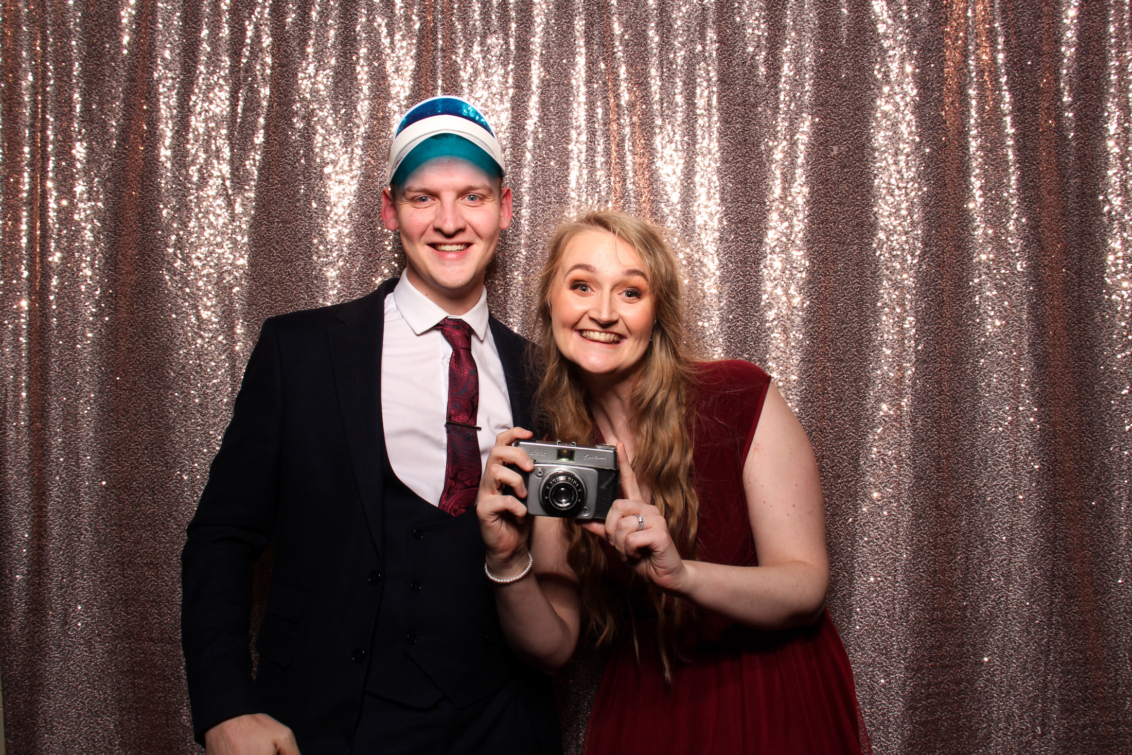Anna & Thom's Wedding | View more photos from the event at gallery.picturematic.co/u/Picturematic/Anna-Thoms-Wedding