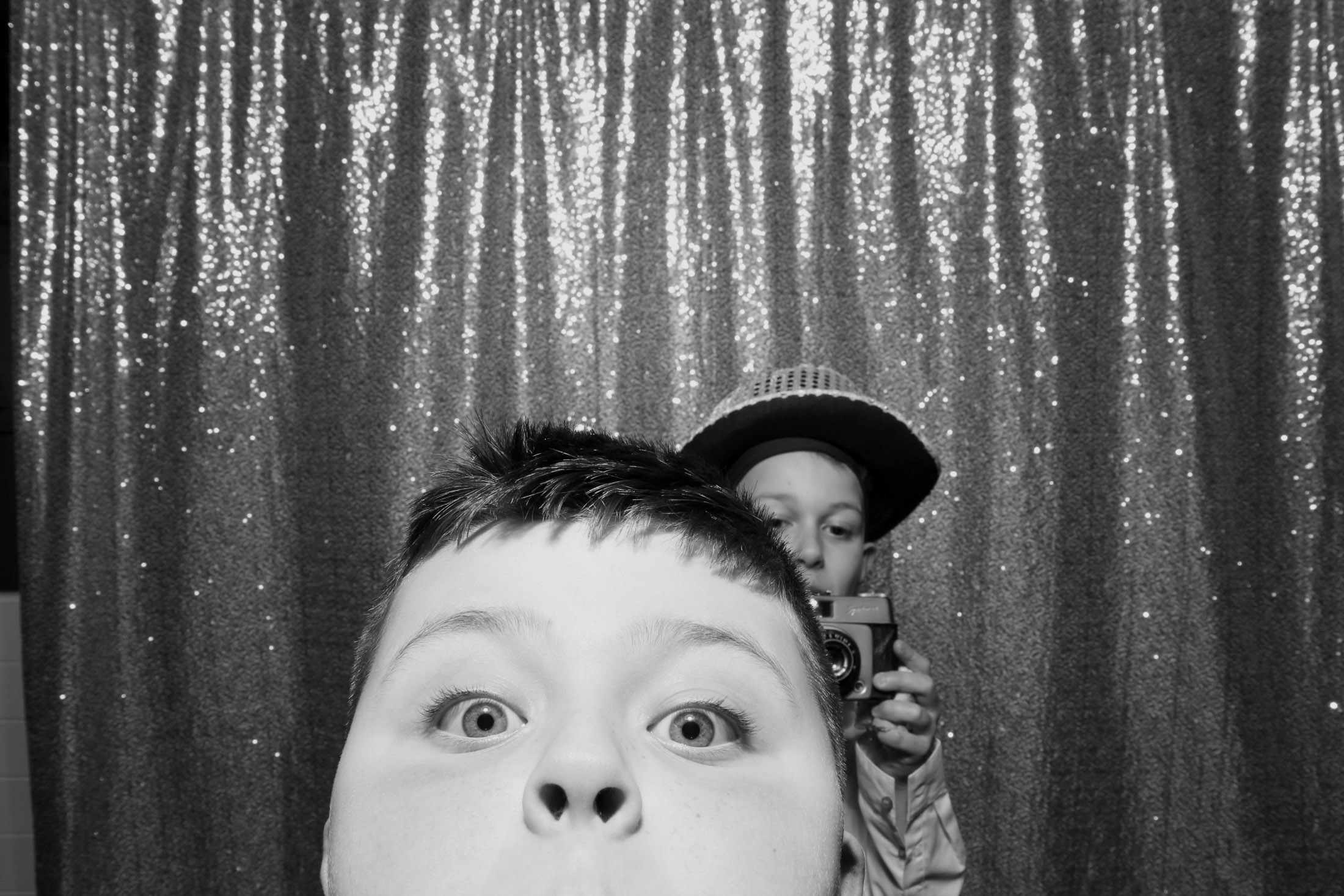 Anna & Thom's Wedding | View more photos from the event at gallery.picturematic.co/u/Picturematic/Anna-Thoms-Wedding