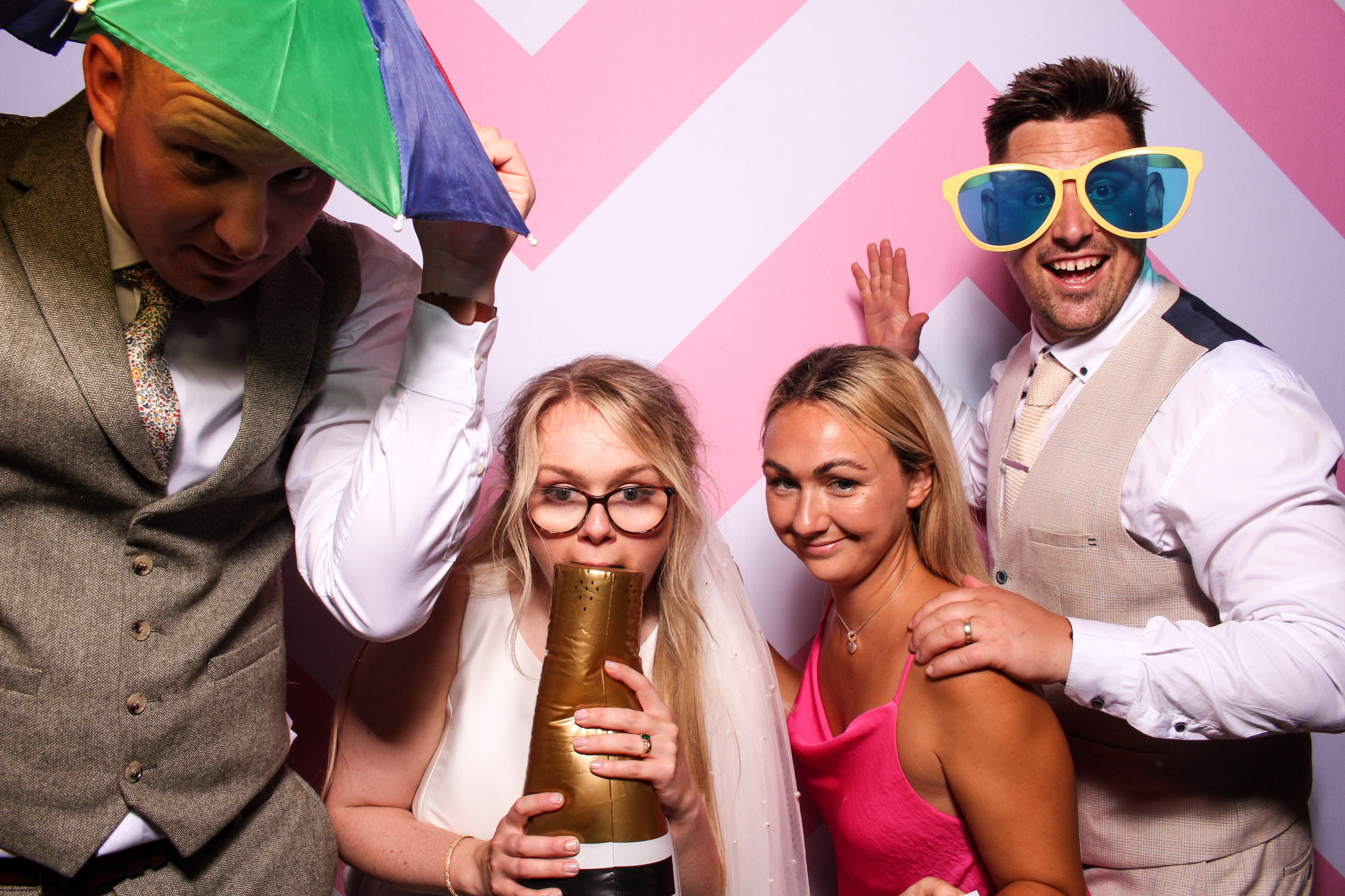Charlotte & Ben's Wedding | View more photos from the event at gallery.picturematic.co/u/Picturematic/Charlotte-Bens-Wedding