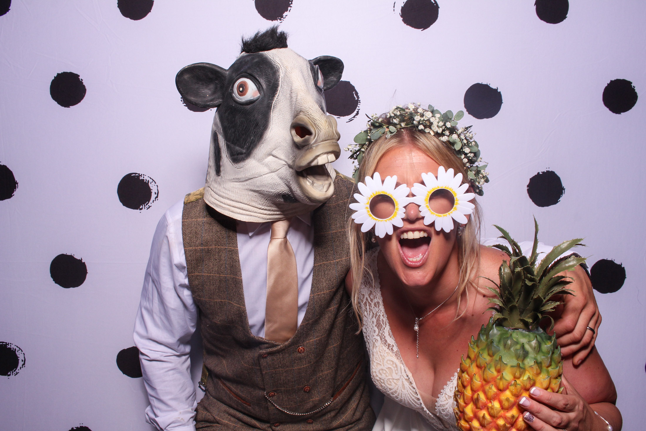 Ginny & Gareth's Wedding | View more photos from the event at gallery.picturematic.co/u/Picturematic/Ginny-Gareths-Wedding