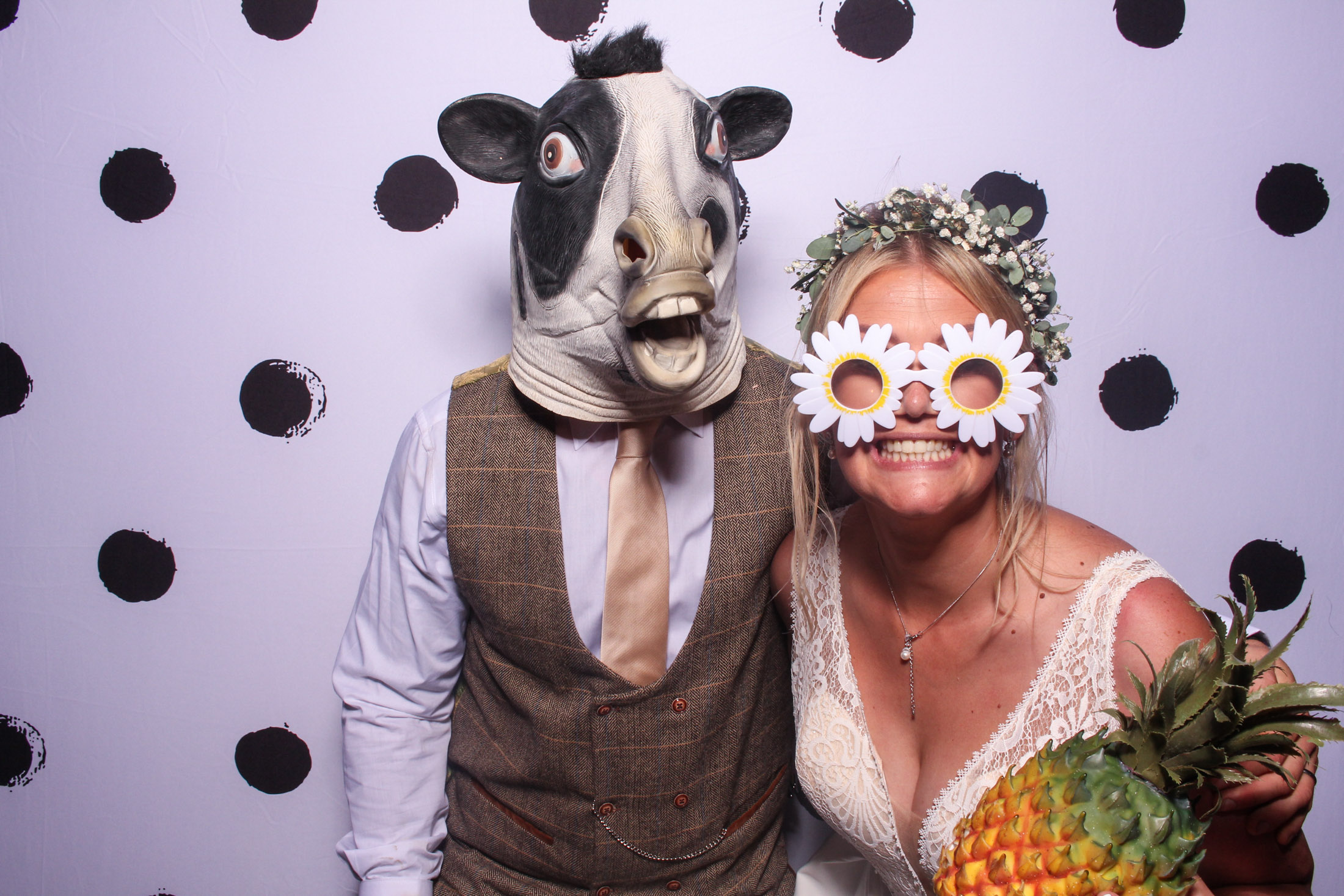 Ginny & Gareth's Wedding | View more photos from the event at gallery.picturematic.co/u/Picturematic/Ginny-Gareths-Wedding