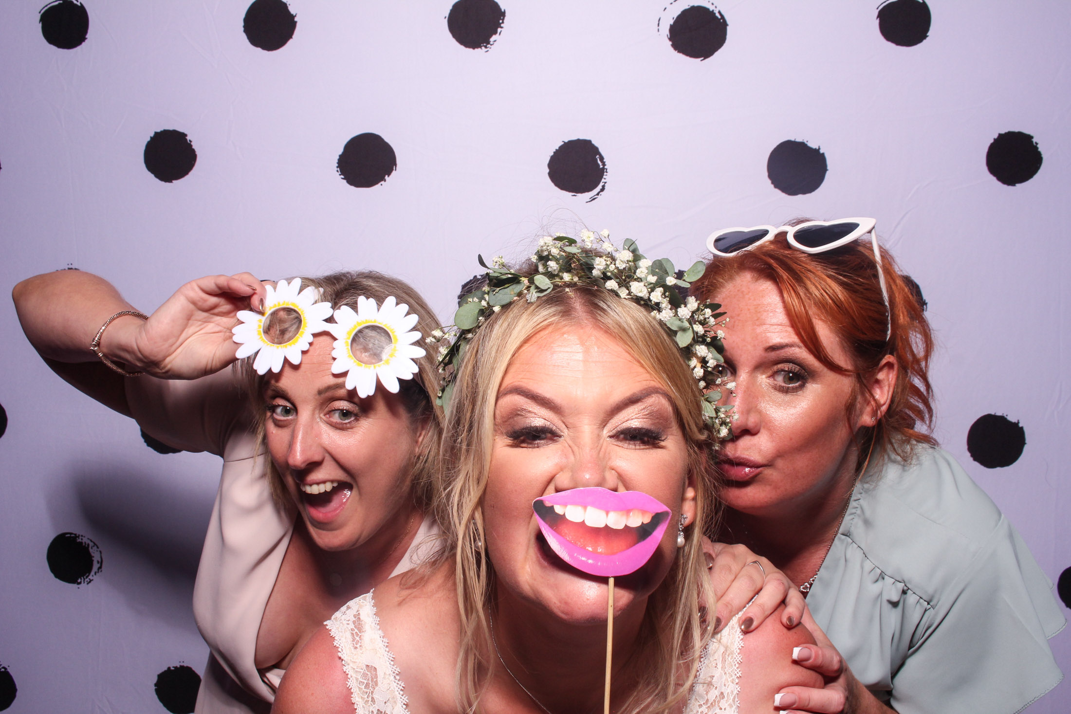 Ginny & Gareth's Wedding | View more photos from the event at gallery.picturematic.co/u/Picturematic/Ginny-Gareths-Wedding