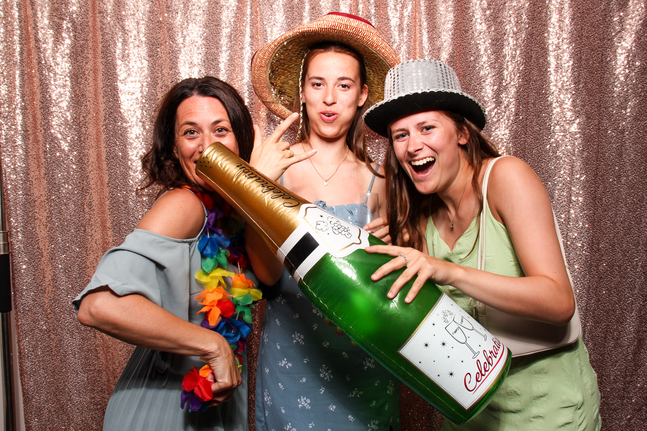 Katie & Kieran's Wedding | View more photos from the event at gallery.picturematic.co/u/Picturematic/Katie-Kierans-Wedding