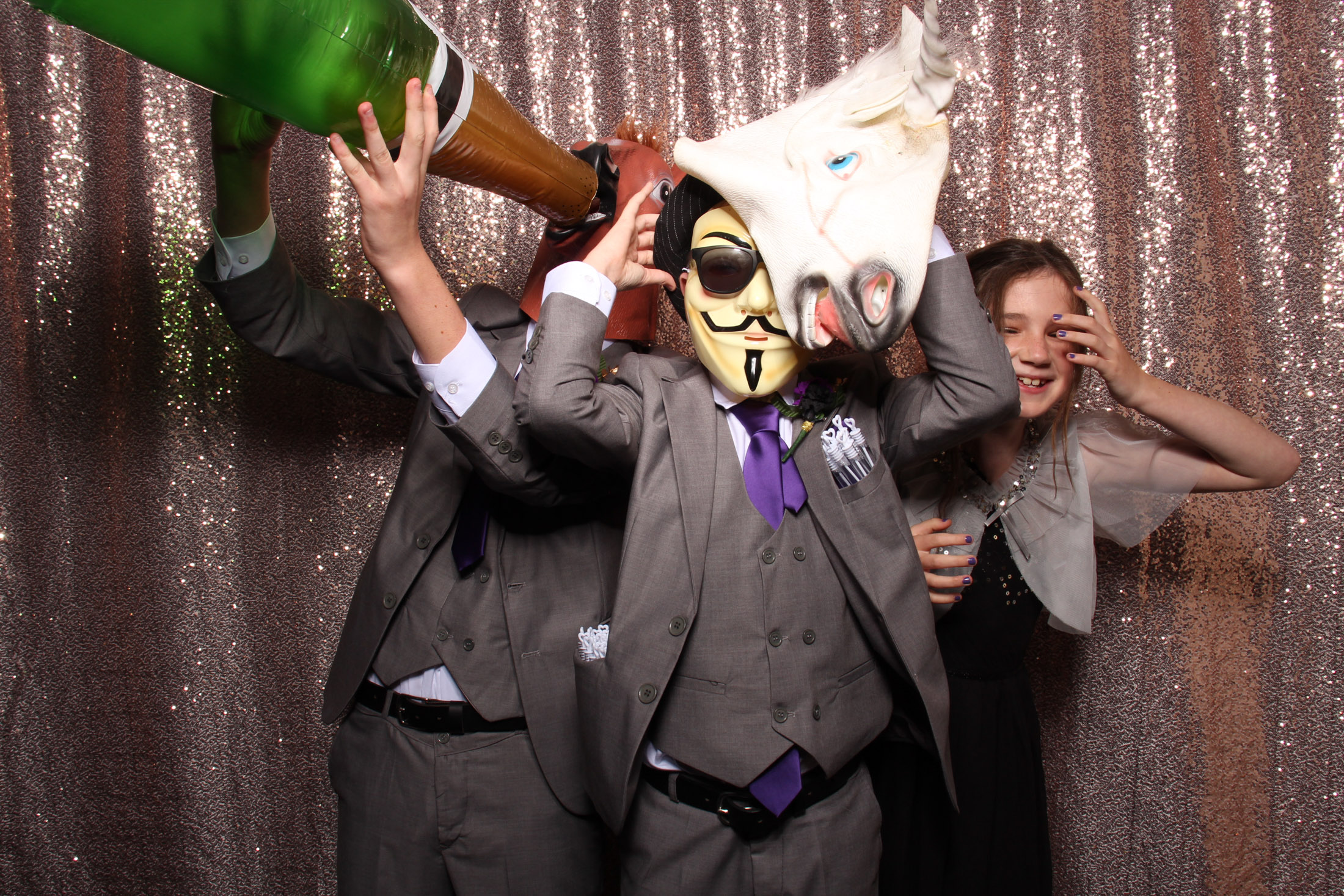 Rebecca & Ryan's Wedding | View more photos from the event at gallery.picturematic.co/u/Picturematic/Rebecca-Ryans-Wedding