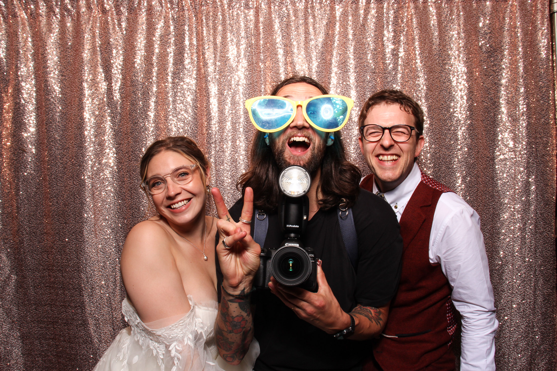 Rosie & Rich's Wedding | View more photos from the event at gallery.picturematic.co/u/Picturematic/Rosie-Richs-Wedding