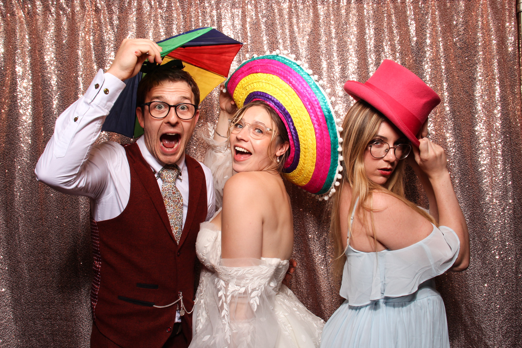 Rosie & Rich's Wedding | View more photos from the event at gallery.picturematic.co/u/Picturematic/Rosie-Richs-Wedding