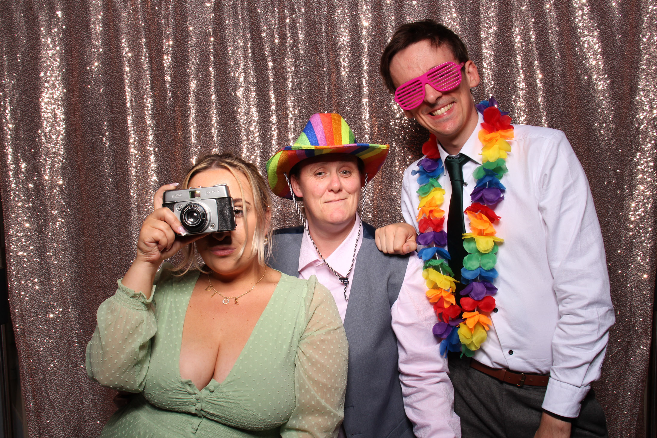 Beth & Michael's Wedding | View more photos from the event at gallery.picturematic.co/u/Picturematic/Beth-Michaels-Wedding