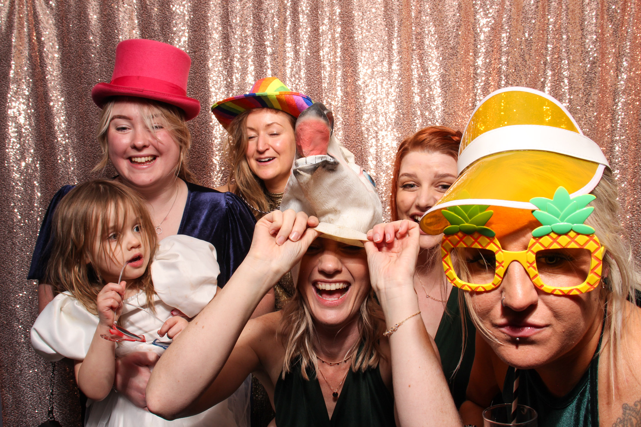 Leanne & Mark's Wedding | View more photos from the event at gallery.picturematic.co/u/Picturematic/Leanne-Marks-Wedding