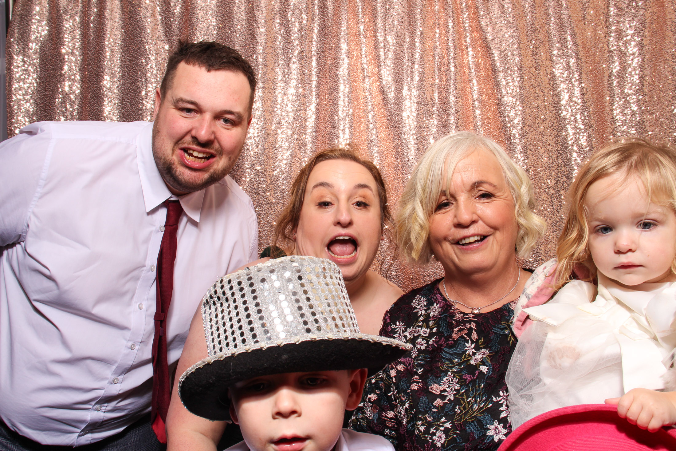 Leanne & Mark's Wedding | View more photos from the event at gallery.picturematic.co/u/Picturematic/Leanne-Marks-Wedding