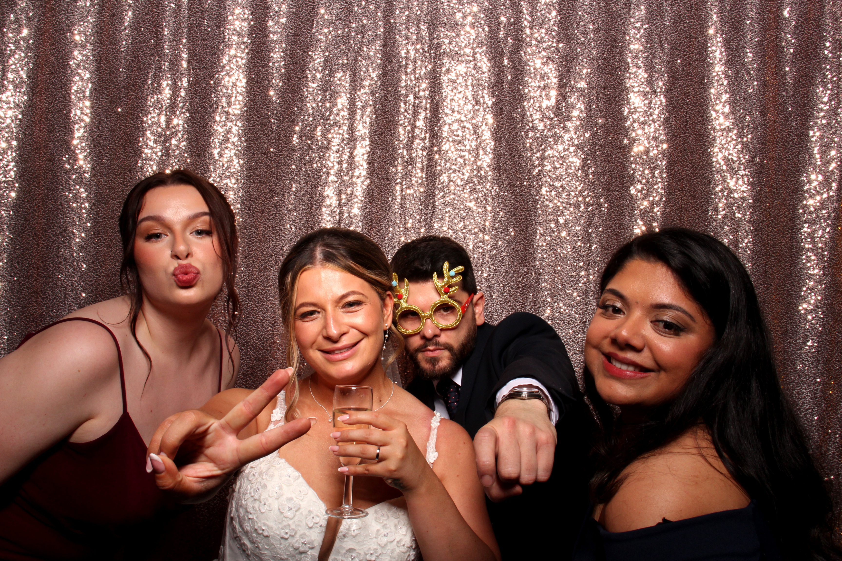 Mr & Mrs Robinson's Wedding | View more photos from the event at gallery.picturematic.co/u/Picturematic/Mr-Mrs-Robinsons-Wedding