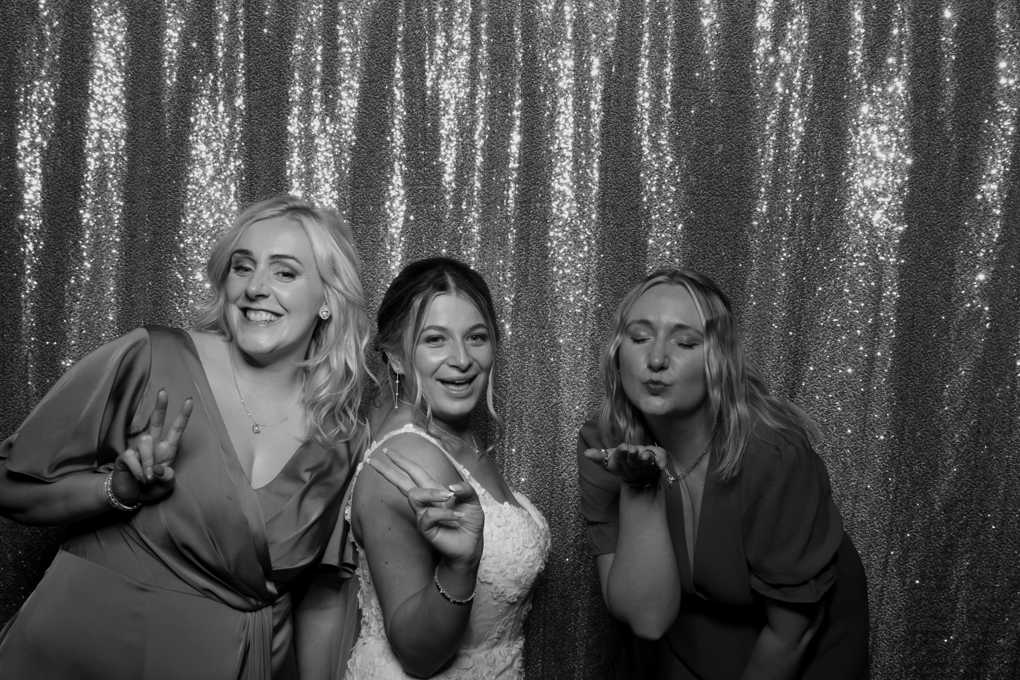Mr & Mrs Robinson's Wedding | View more photos from the event at gallery.picturematic.co/u/Picturematic/Mr-Mrs-Robinsons-Wedding
