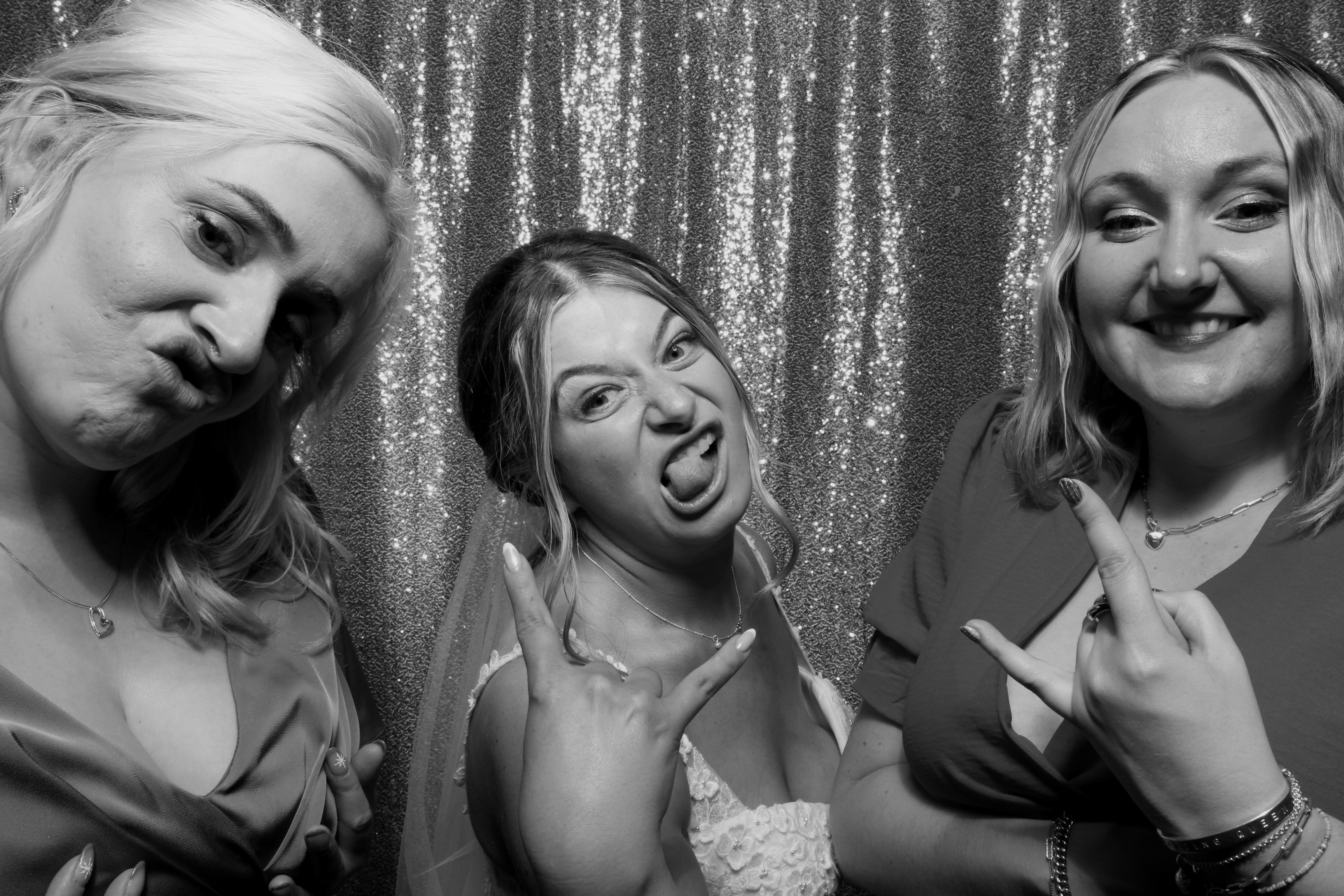 Mr & Mrs Robinson's Wedding | View more photos from the event at gallery.picturematic.co/u/Picturematic/Mr-Mrs-Robinsons-Wedding