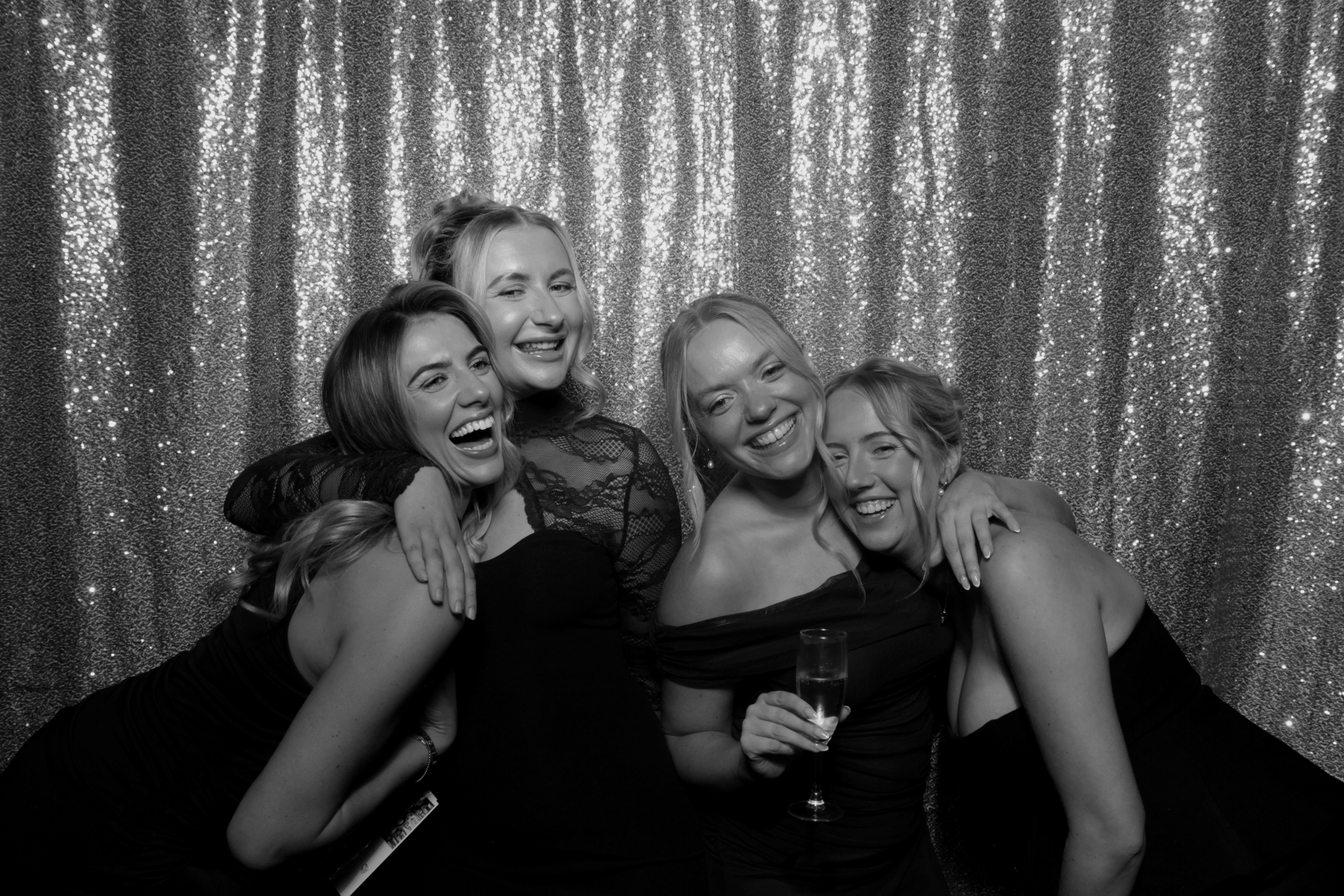 Almond Financial 10th Anniversary Ball | View more photos from the event at gallery.picturematic.co/u/Picturematic/Almond-Financial-10th-Anniversary-Ball