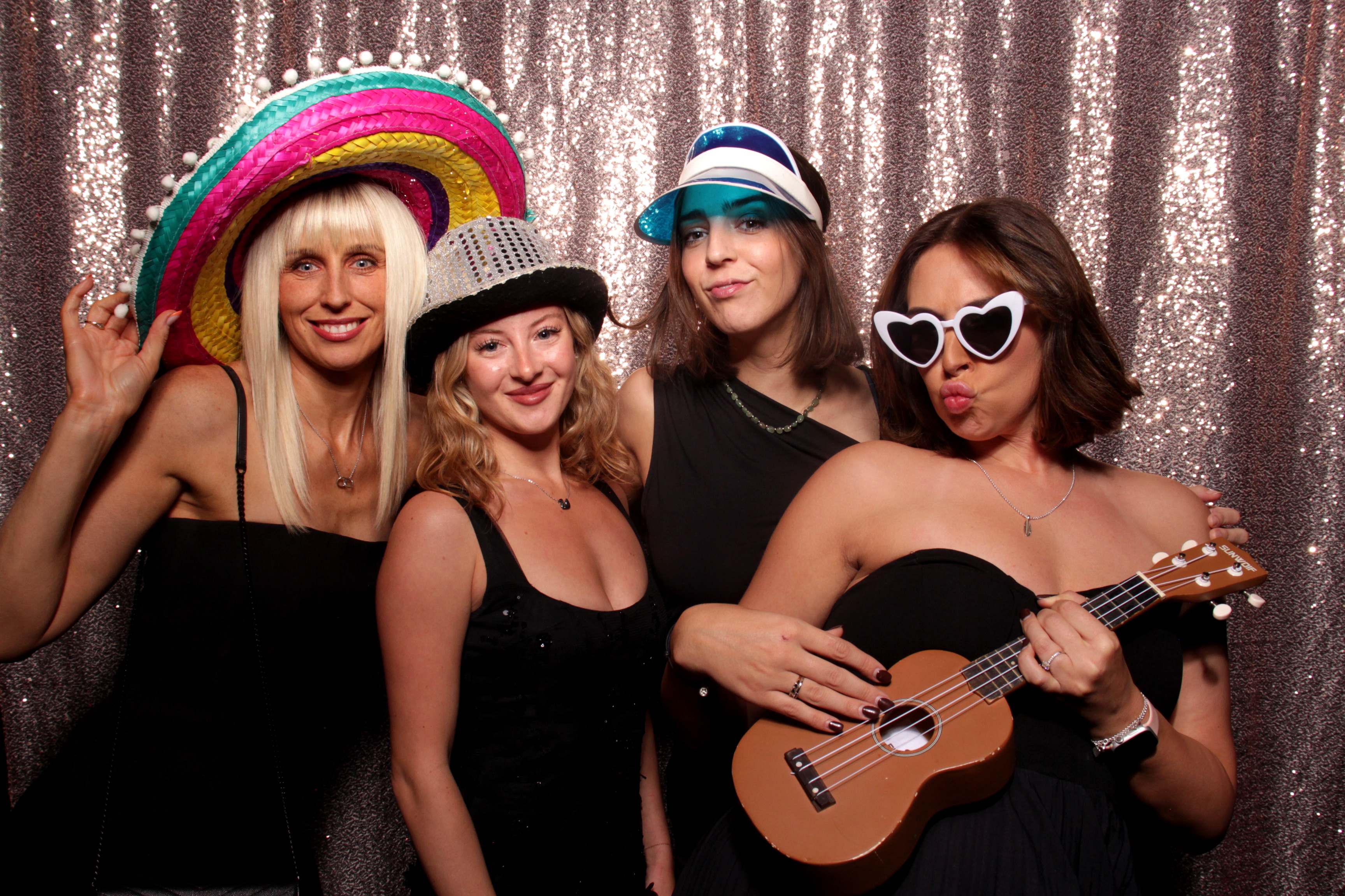 Almond Financial 10th Anniversary Ball | View more photos from the event at gallery.picturematic.co/u/Picturematic/Almond-Financial-10th-Anniversary-Ball