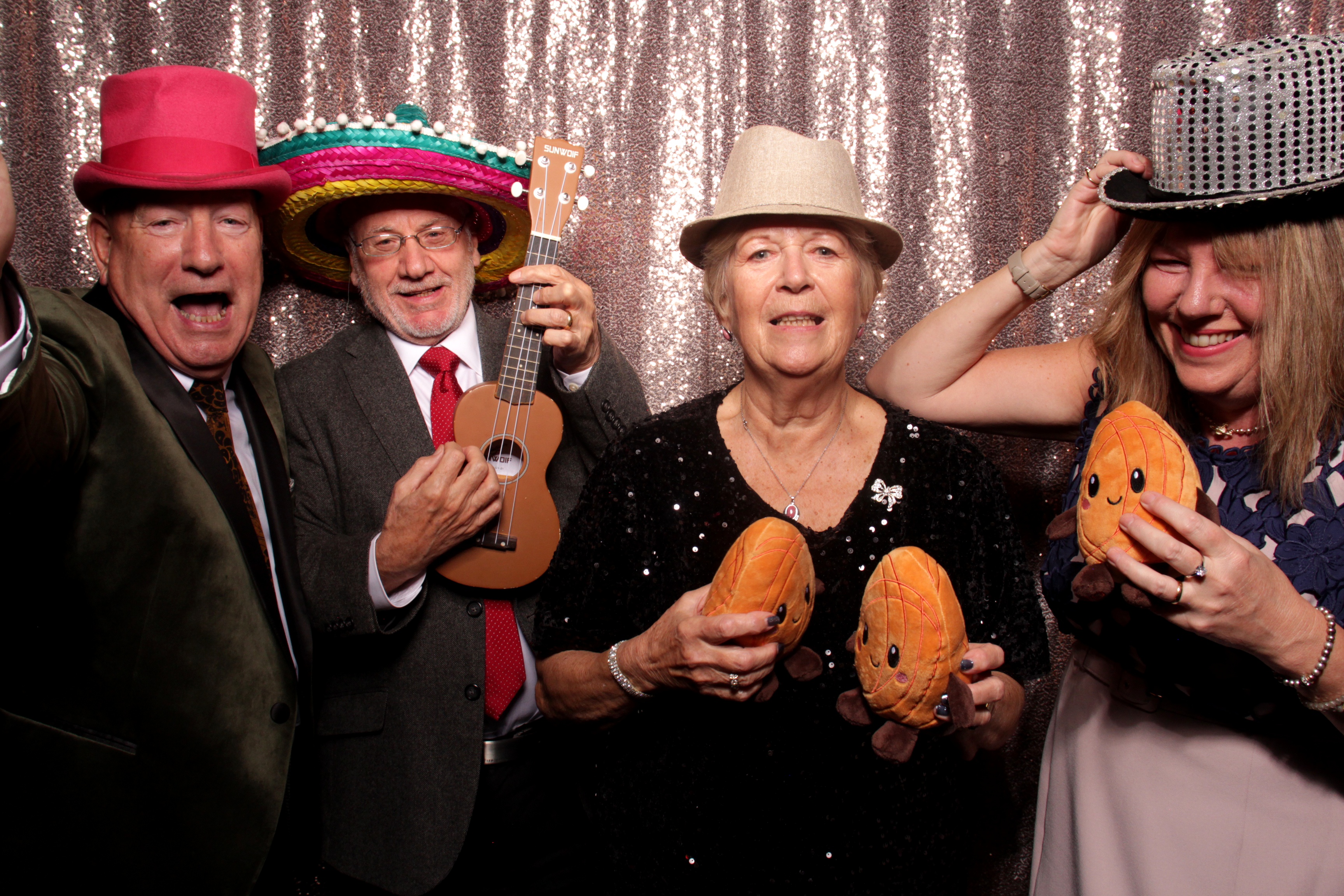 Almond Financial 10th Anniversary Ball | View more photos from the event at gallery.picturematic.co/u/Picturematic/Almond-Financial-10th-Anniversary-Ball