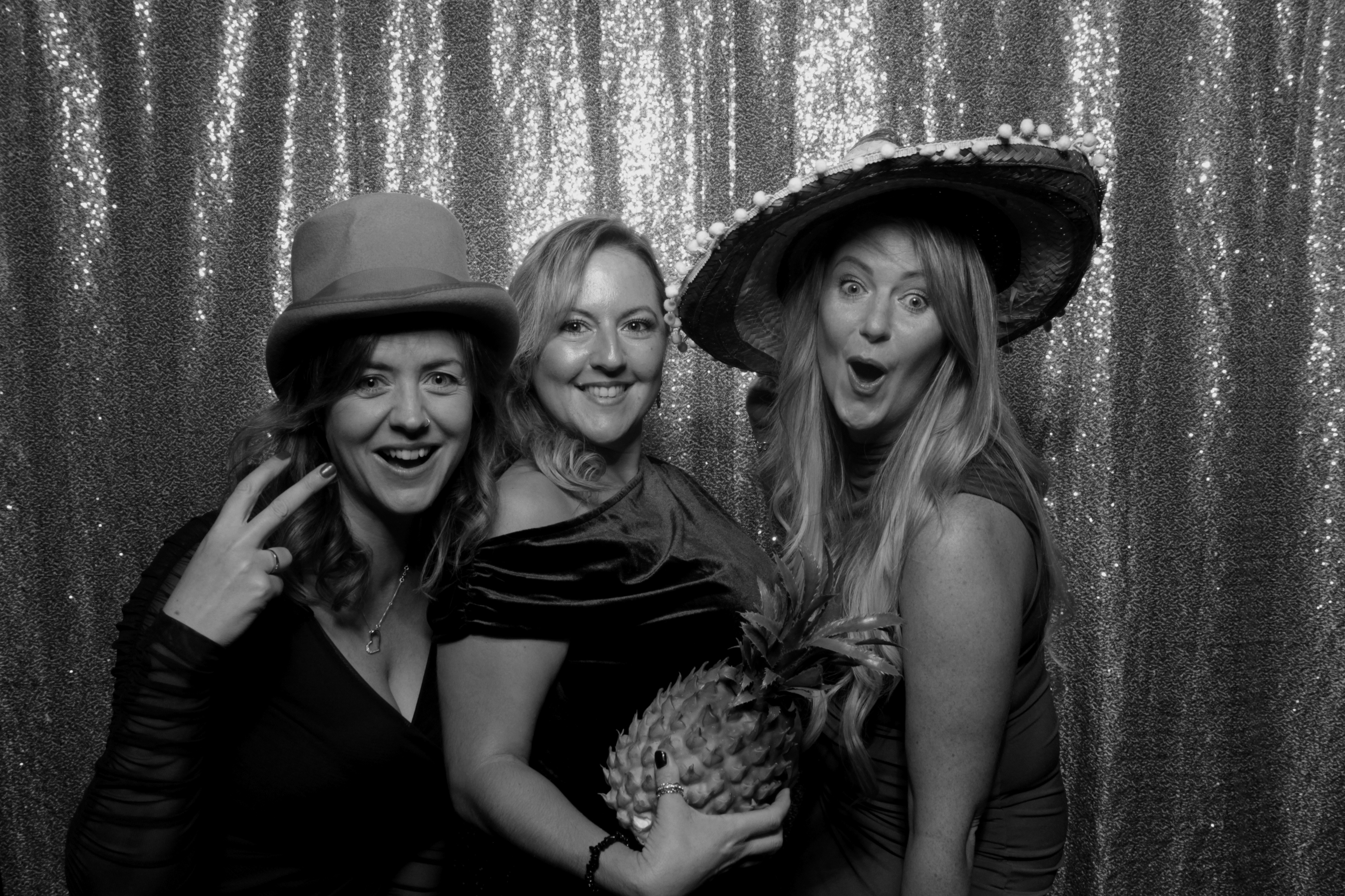 Almond Financial 10th Anniversary Ball | View more photos from the event at gallery.picturematic.co/u/Picturematic/Almond-Financial-10th-Anniversary-Ball